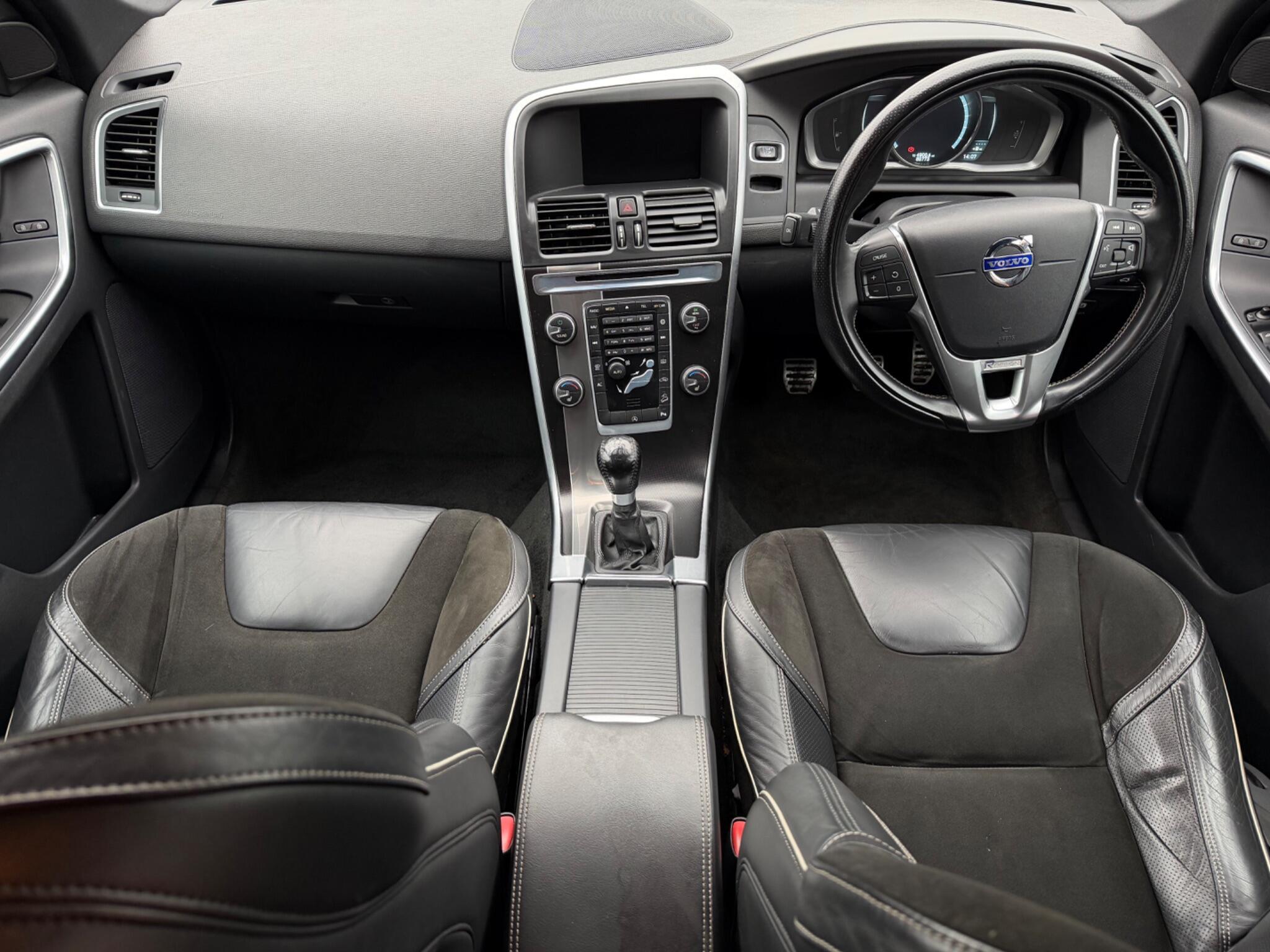 Volvo XC60 - Image 14