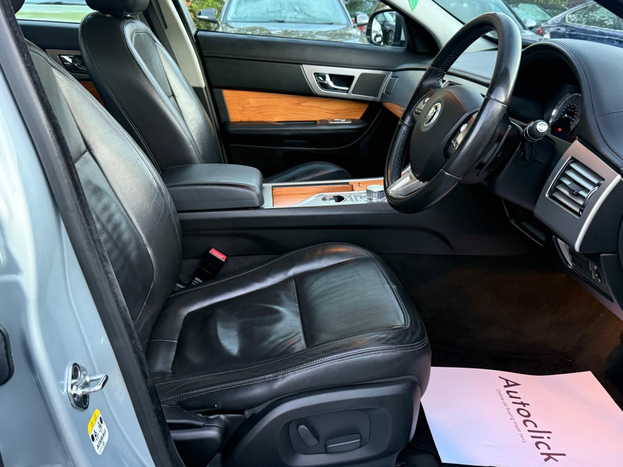 Jaguar XF - Image 20