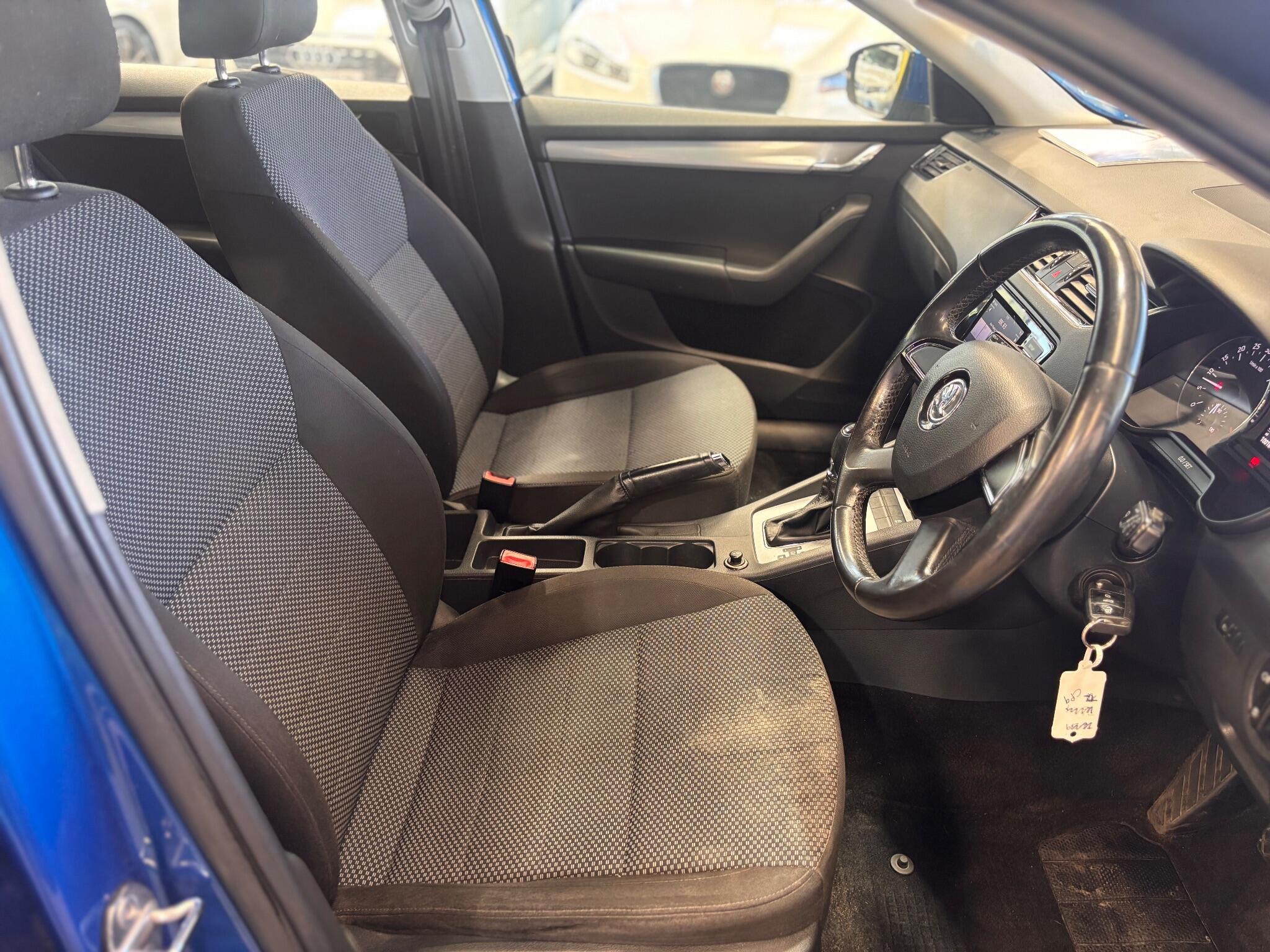 Skoda Octavia - Image 20