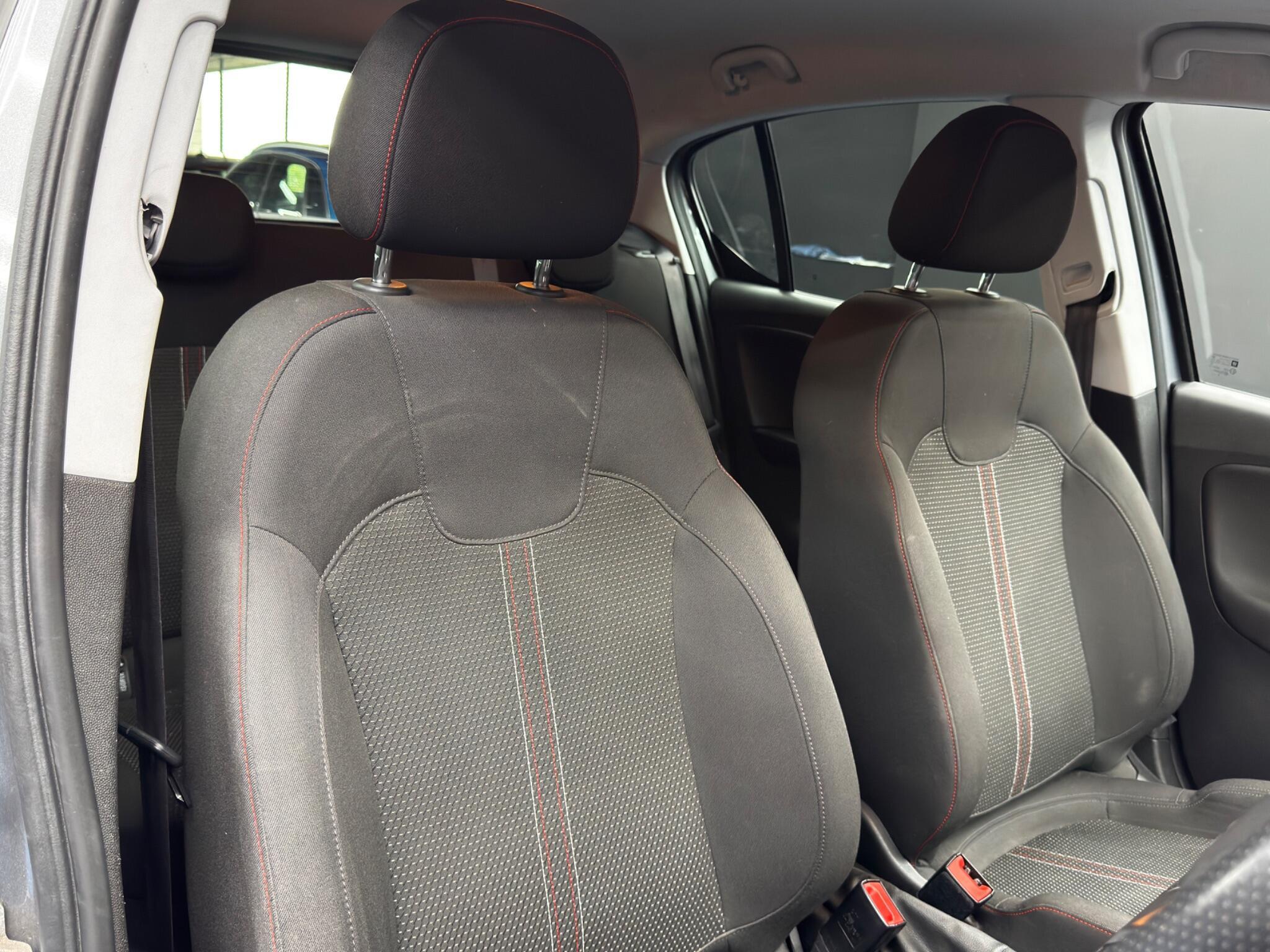 Vauxhall Corsa - Image 12
