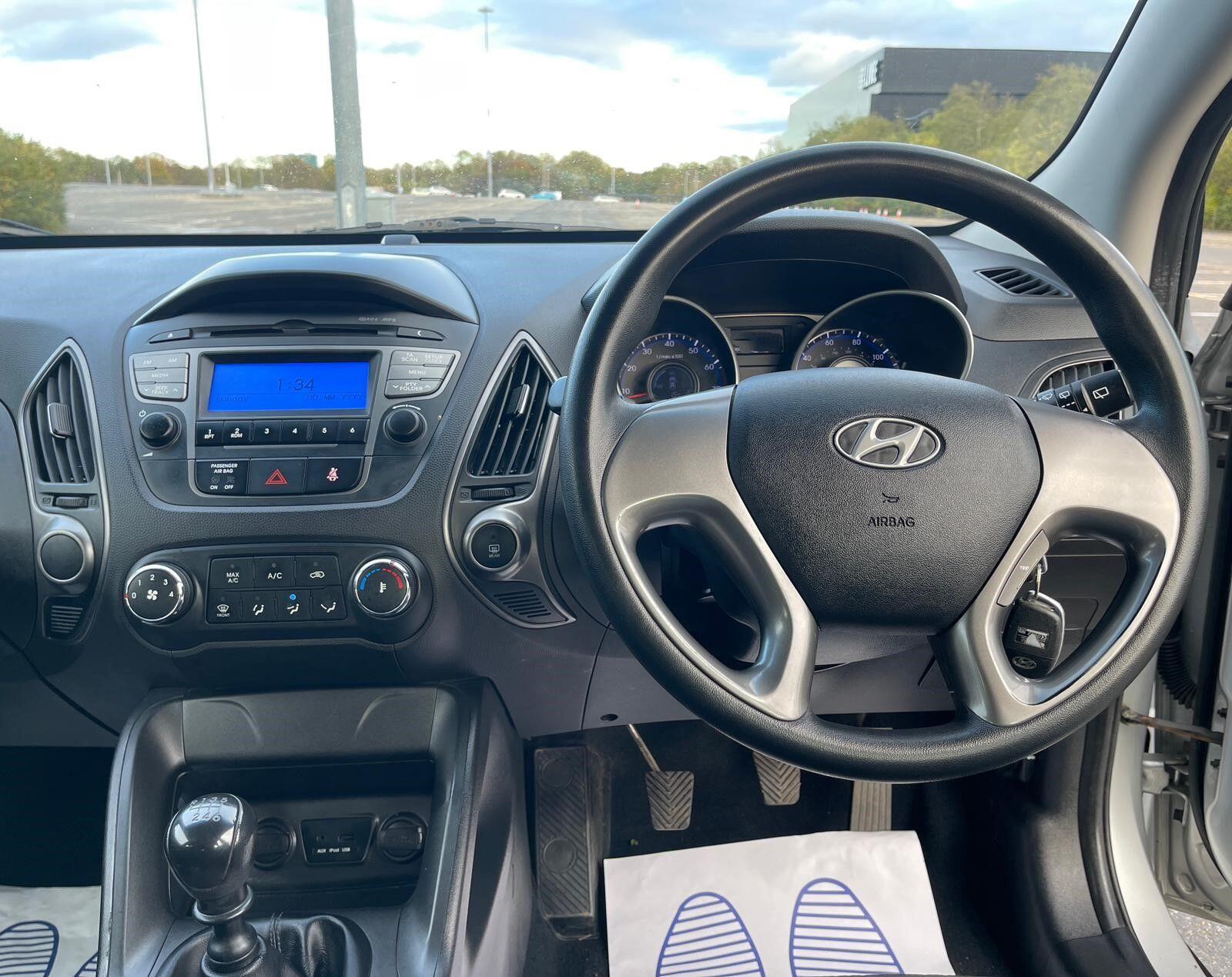 Hyundai ix35 - Image 16