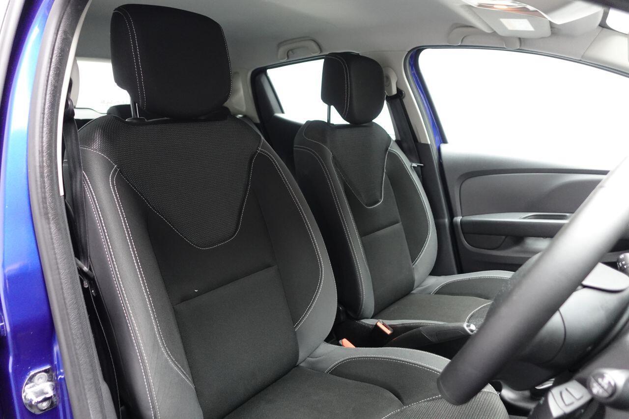 Renault Clio - Image 3