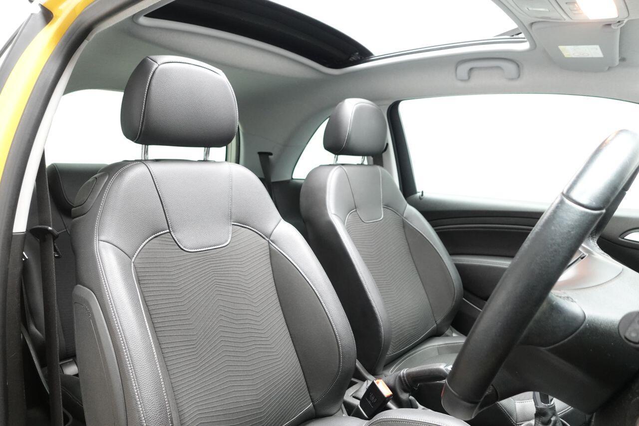 Vauxhall ADAM - Image 16