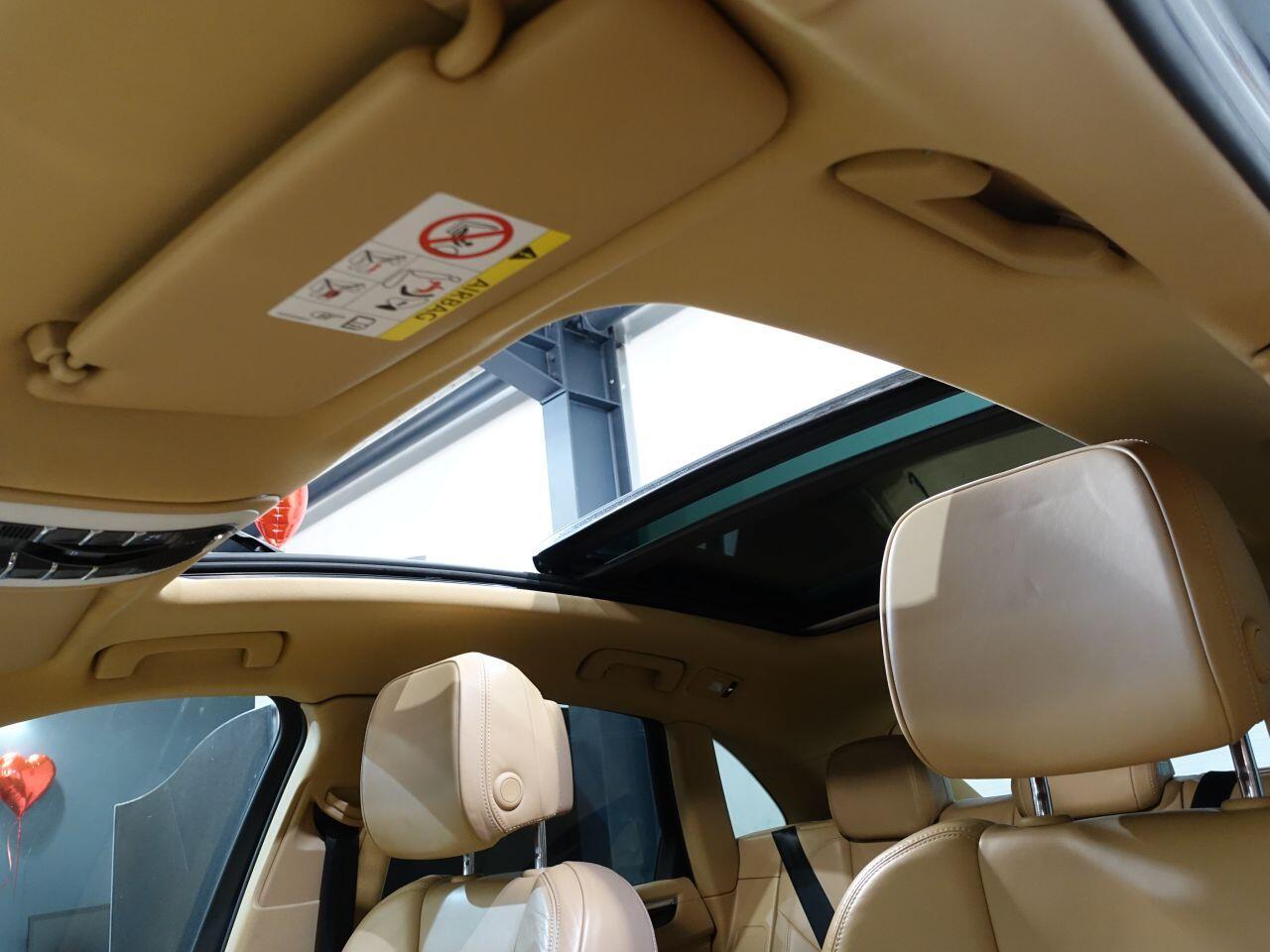 Porsche Macan - Image 17