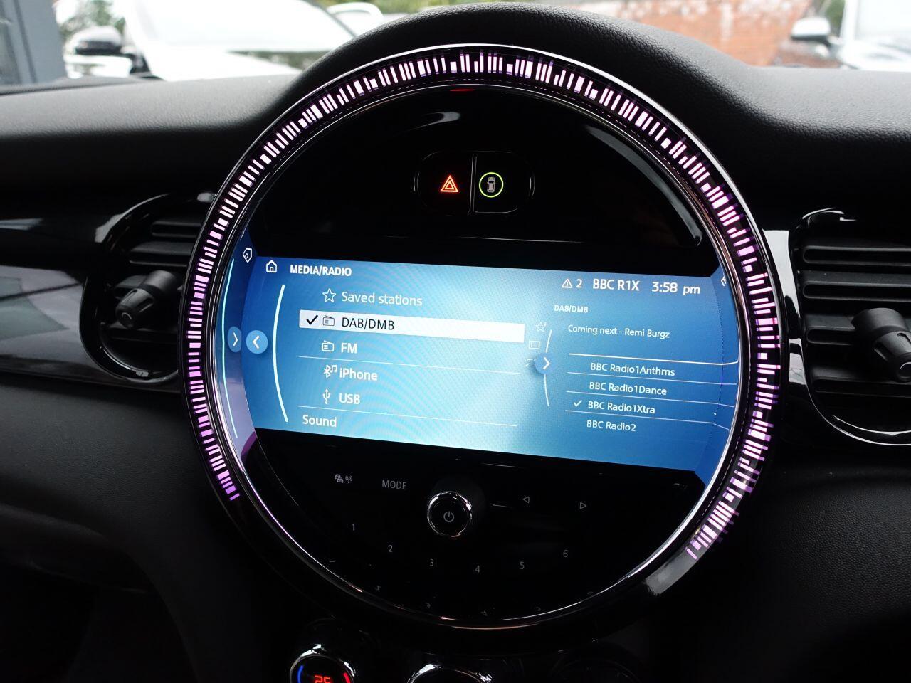 MINI Electric Hatch - Image 23