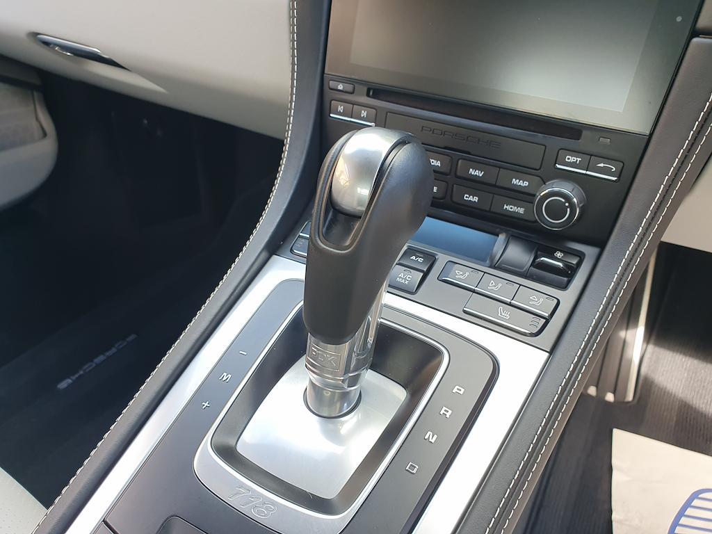 Porsche 718 Cayman - Image 51