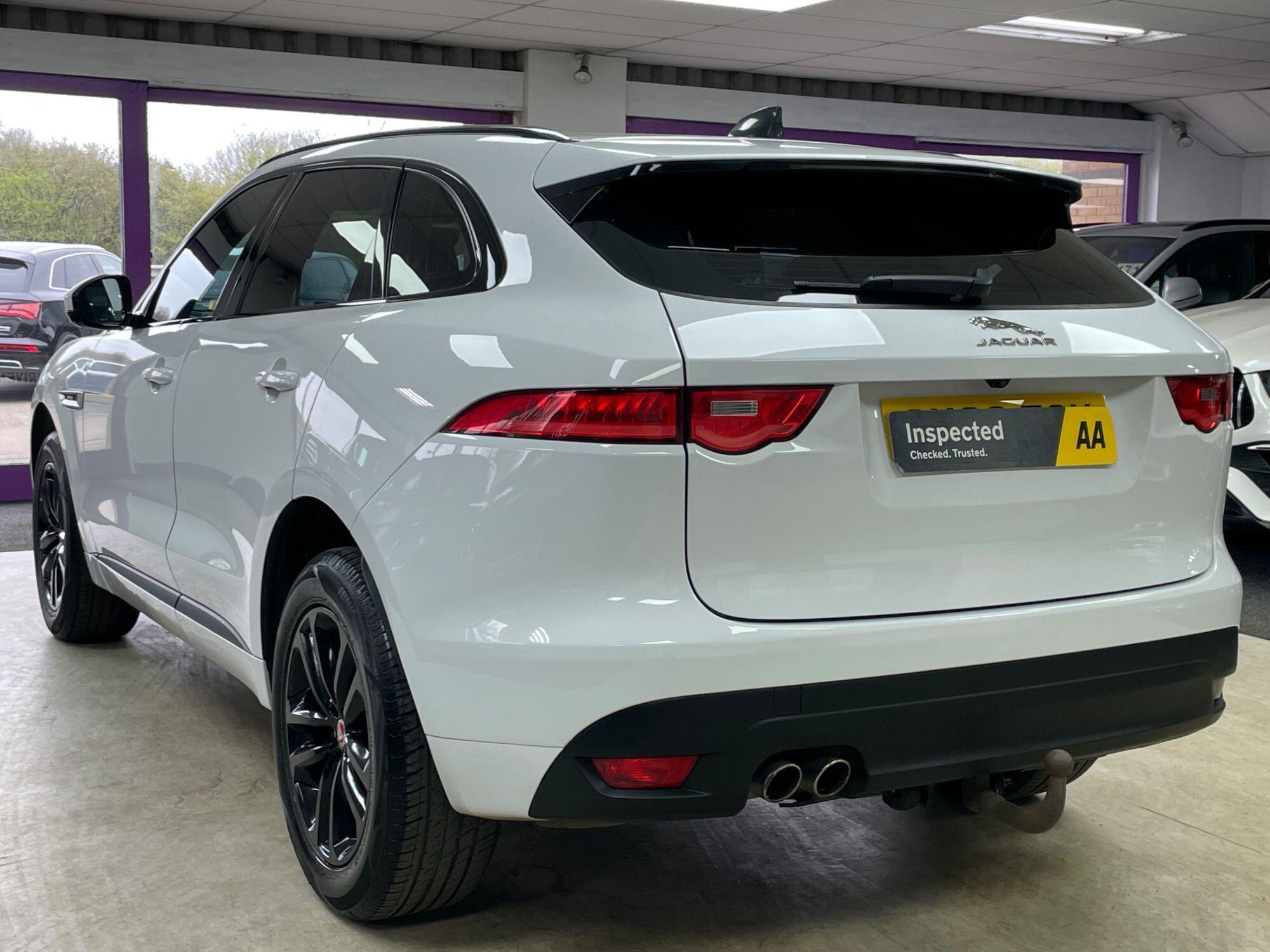 Jaguar F-Pace - Image 9
