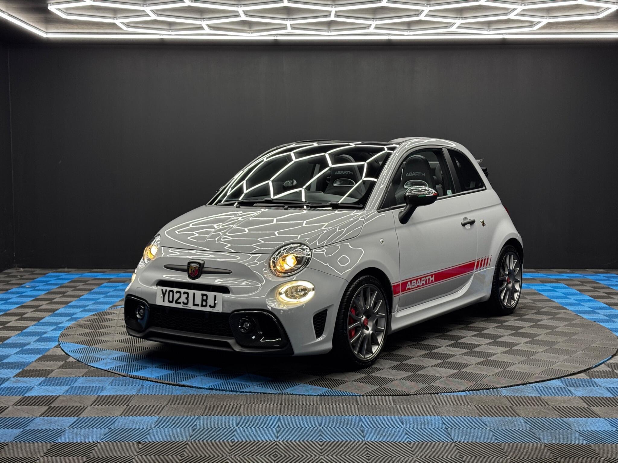 Abarth 695C - Image 3
