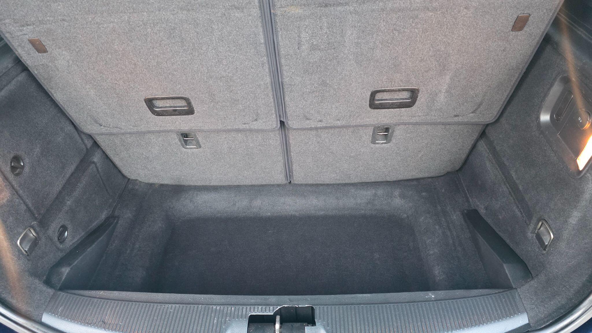 SEAT Alhambra - Image 46