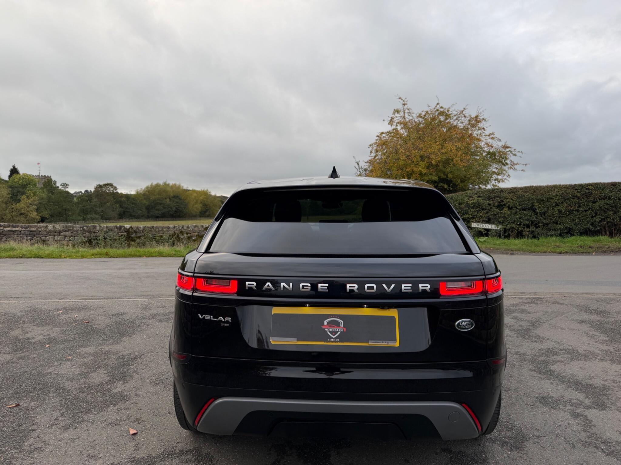 Land Rover Range Rover Velar - Image 15