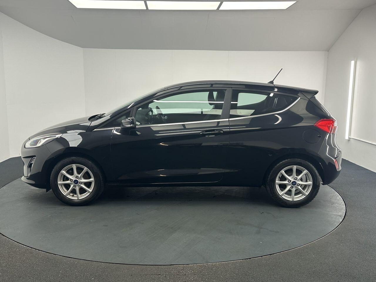 Ford Fiesta - Image 7