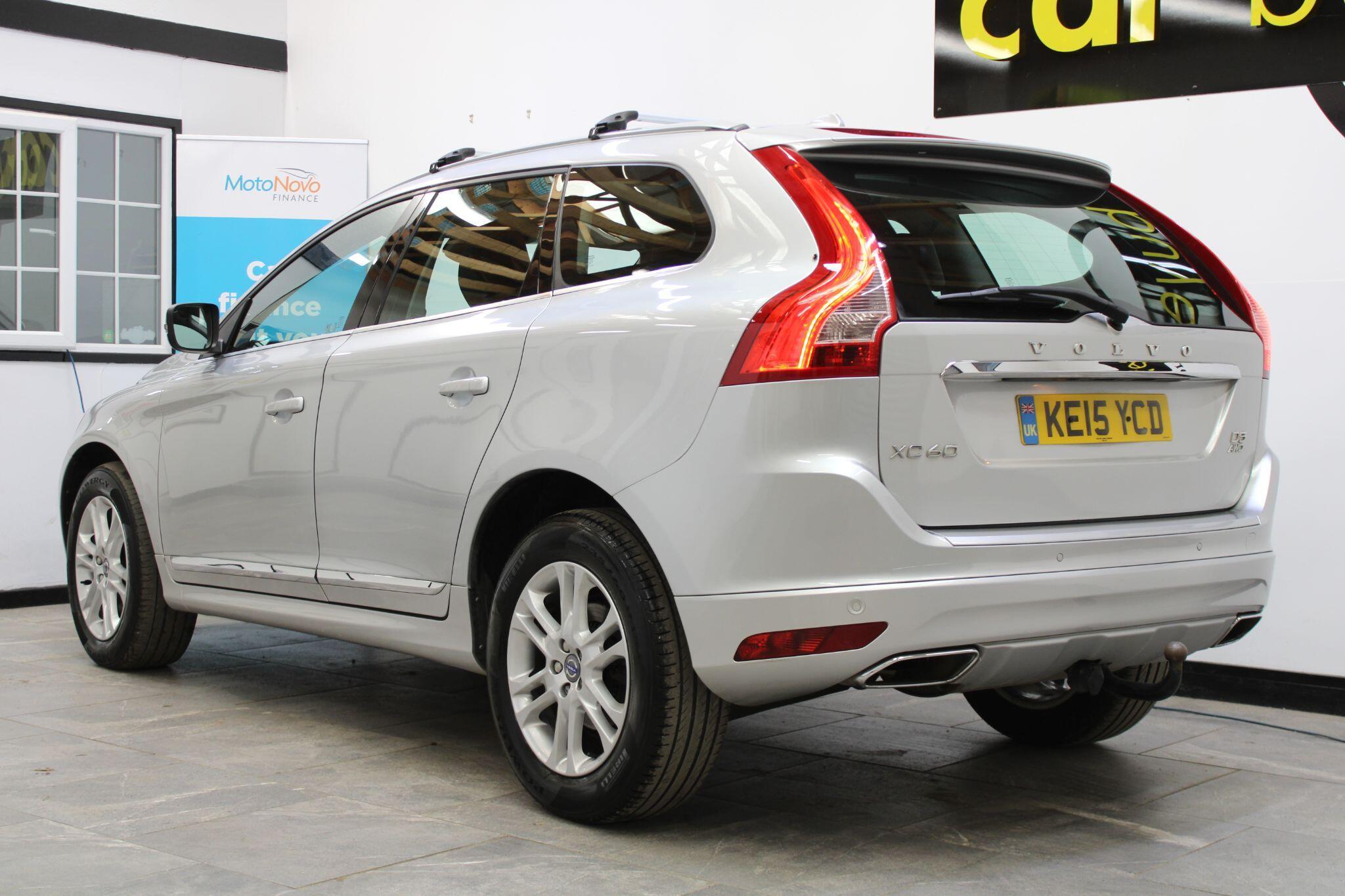 Volvo XC60 - Image 12