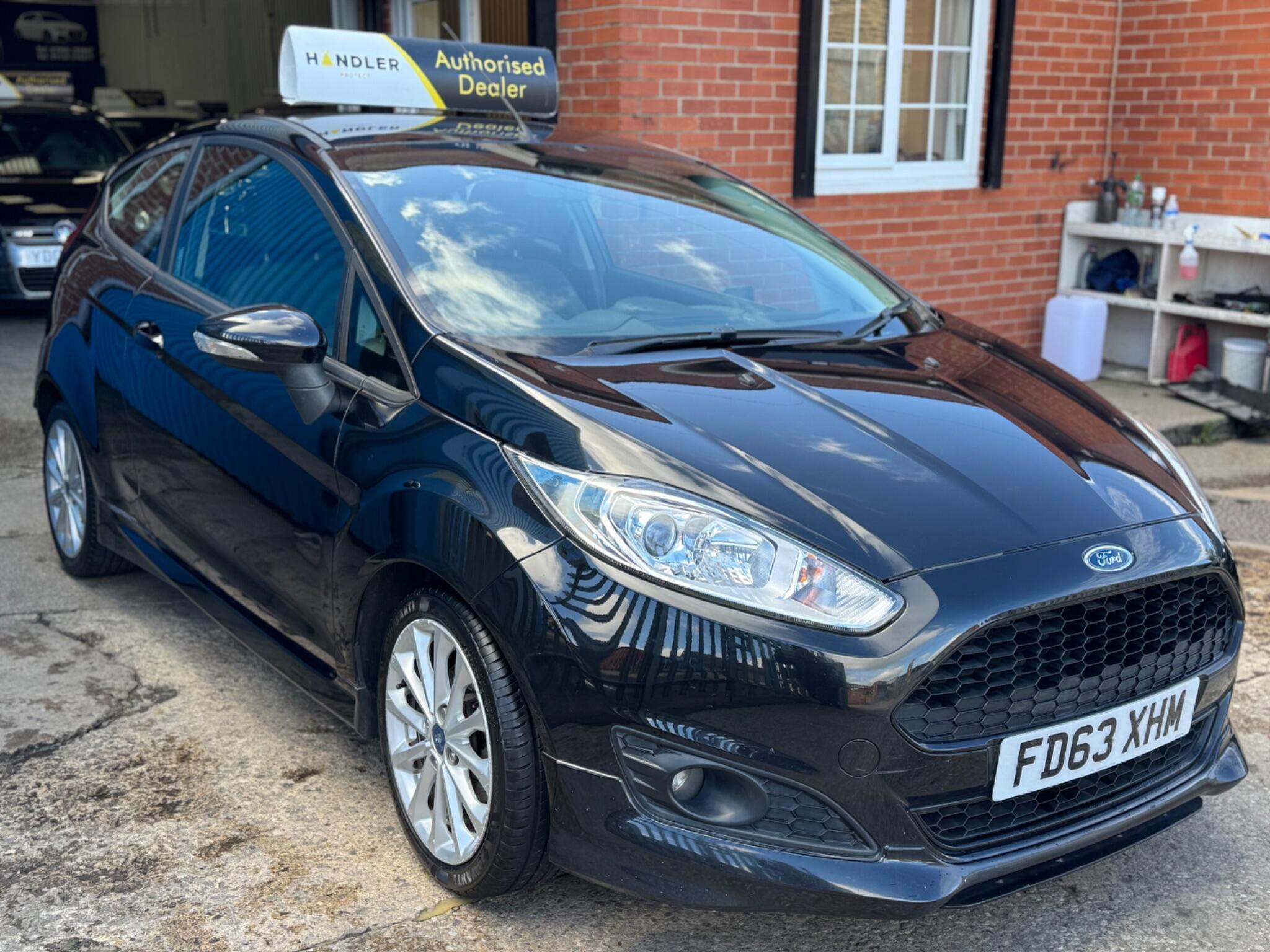 Ford Fiesta - Image 15