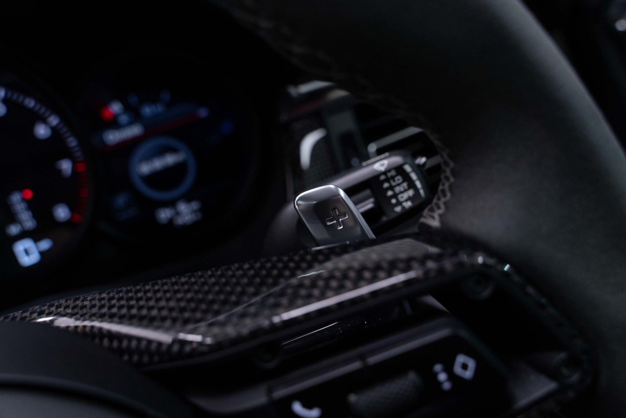 Porsche Macan - Image 36