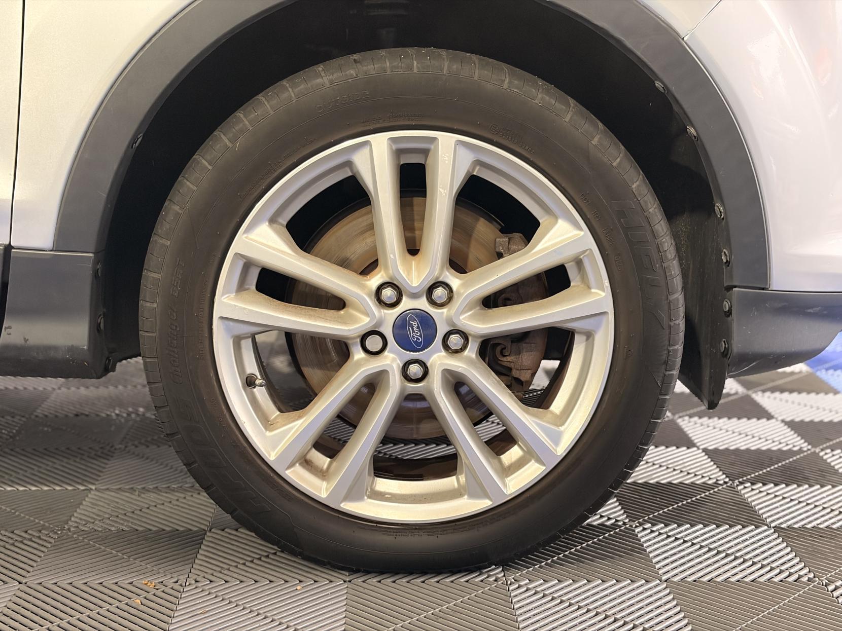 Ford Kuga - Image 14