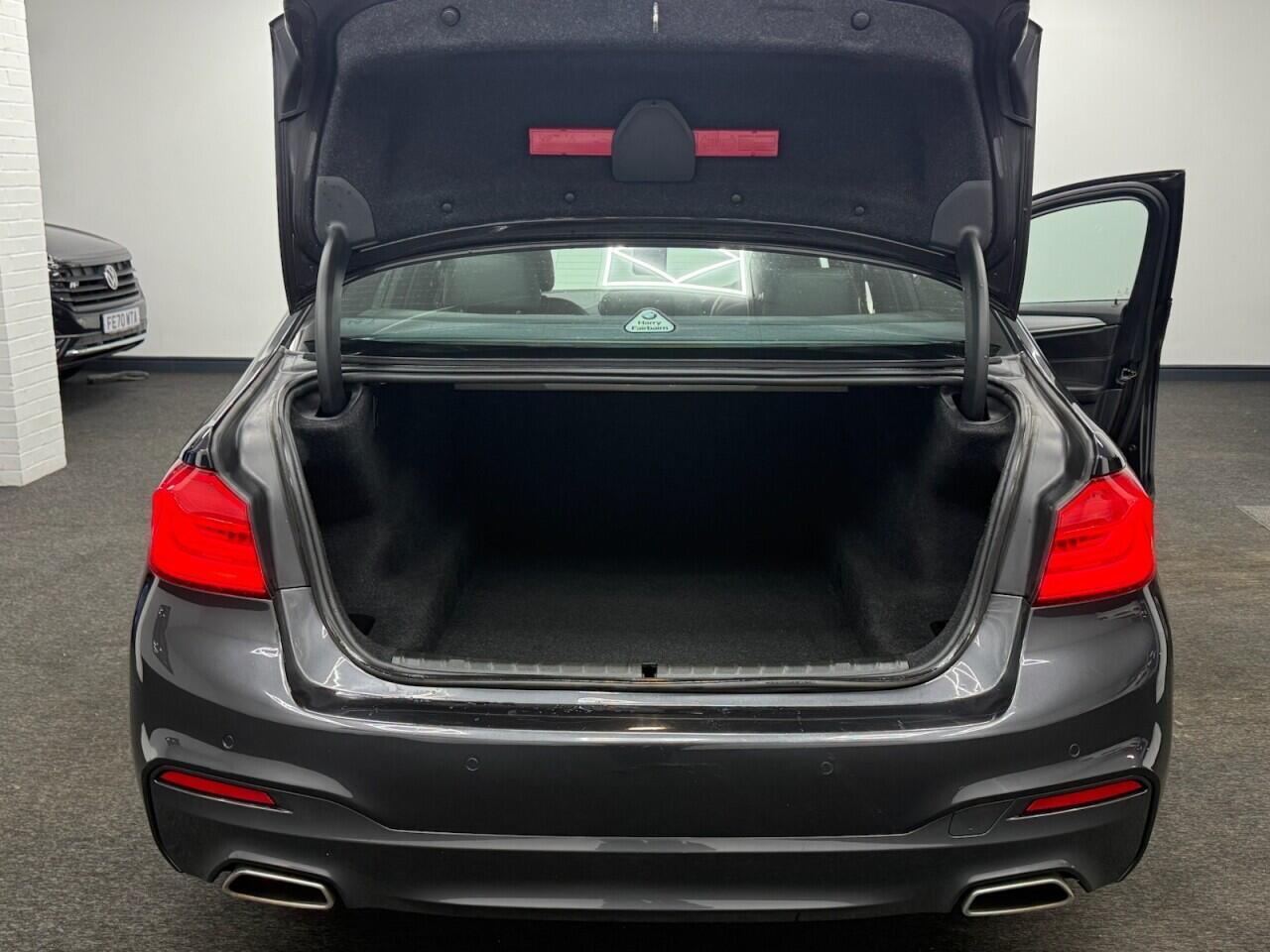 BMW 5 Series - Image 40