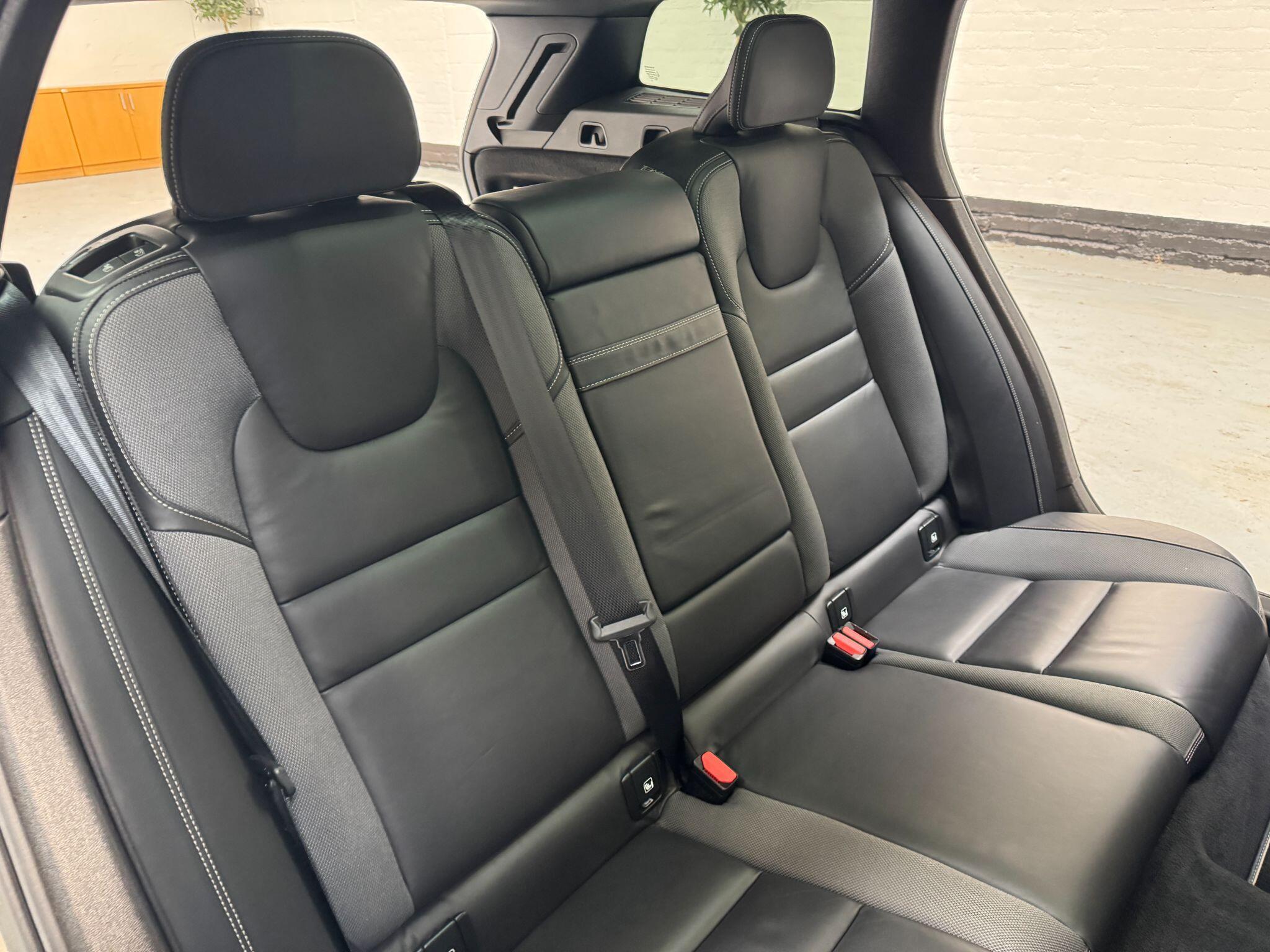 Volvo V60 - Image 63