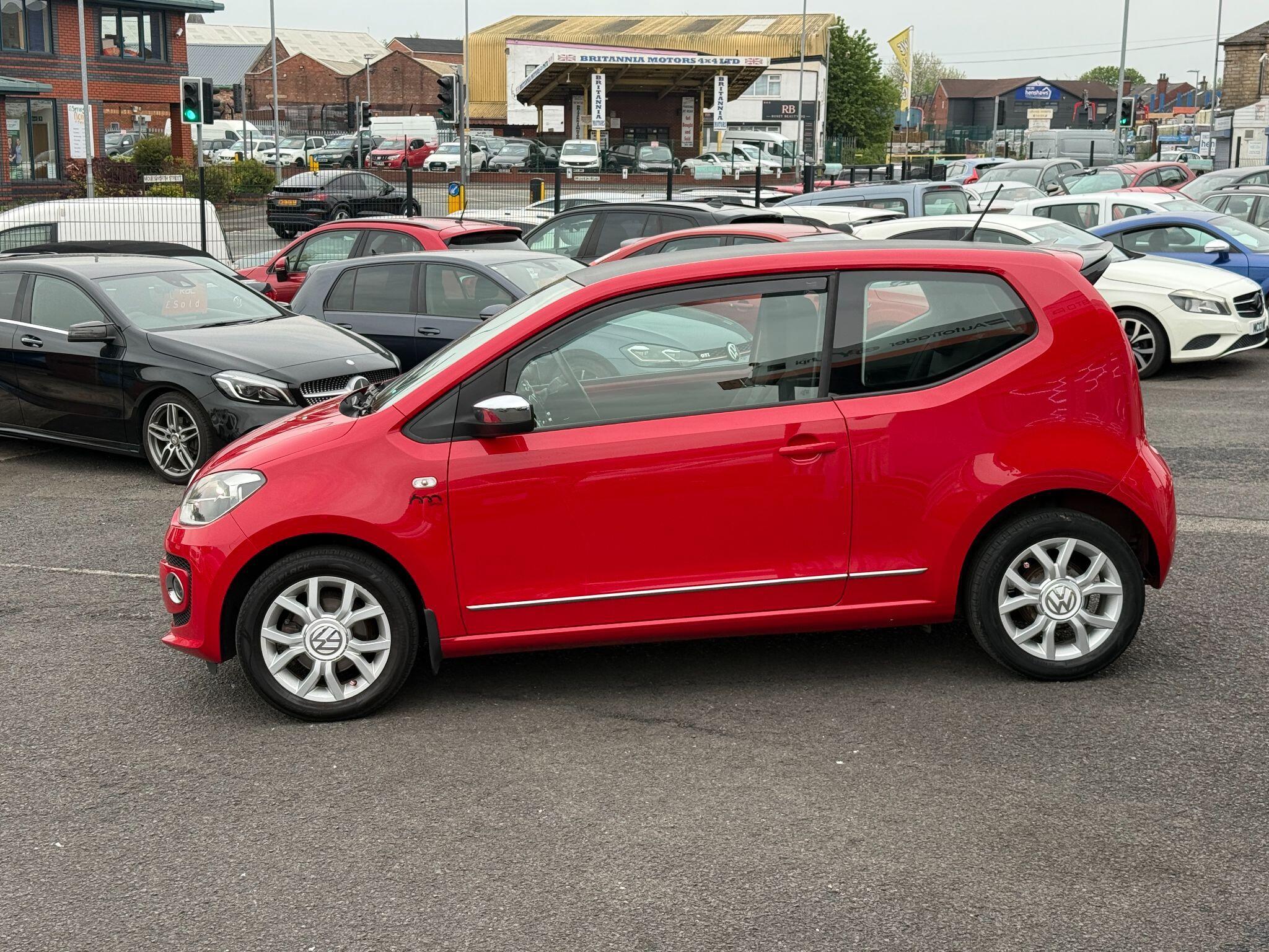 Volkswagen up! - Image 23