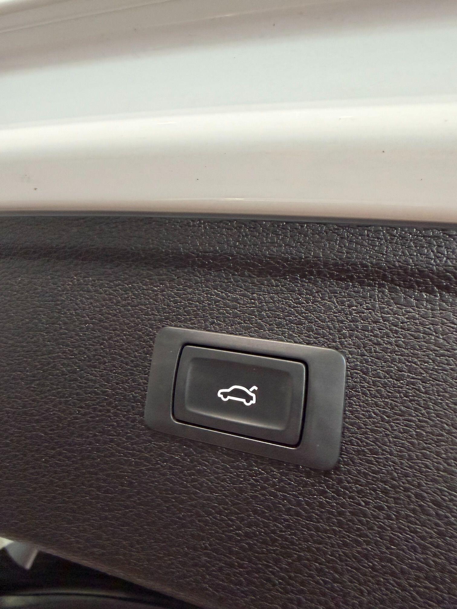 Audi Q5 - Image 18
