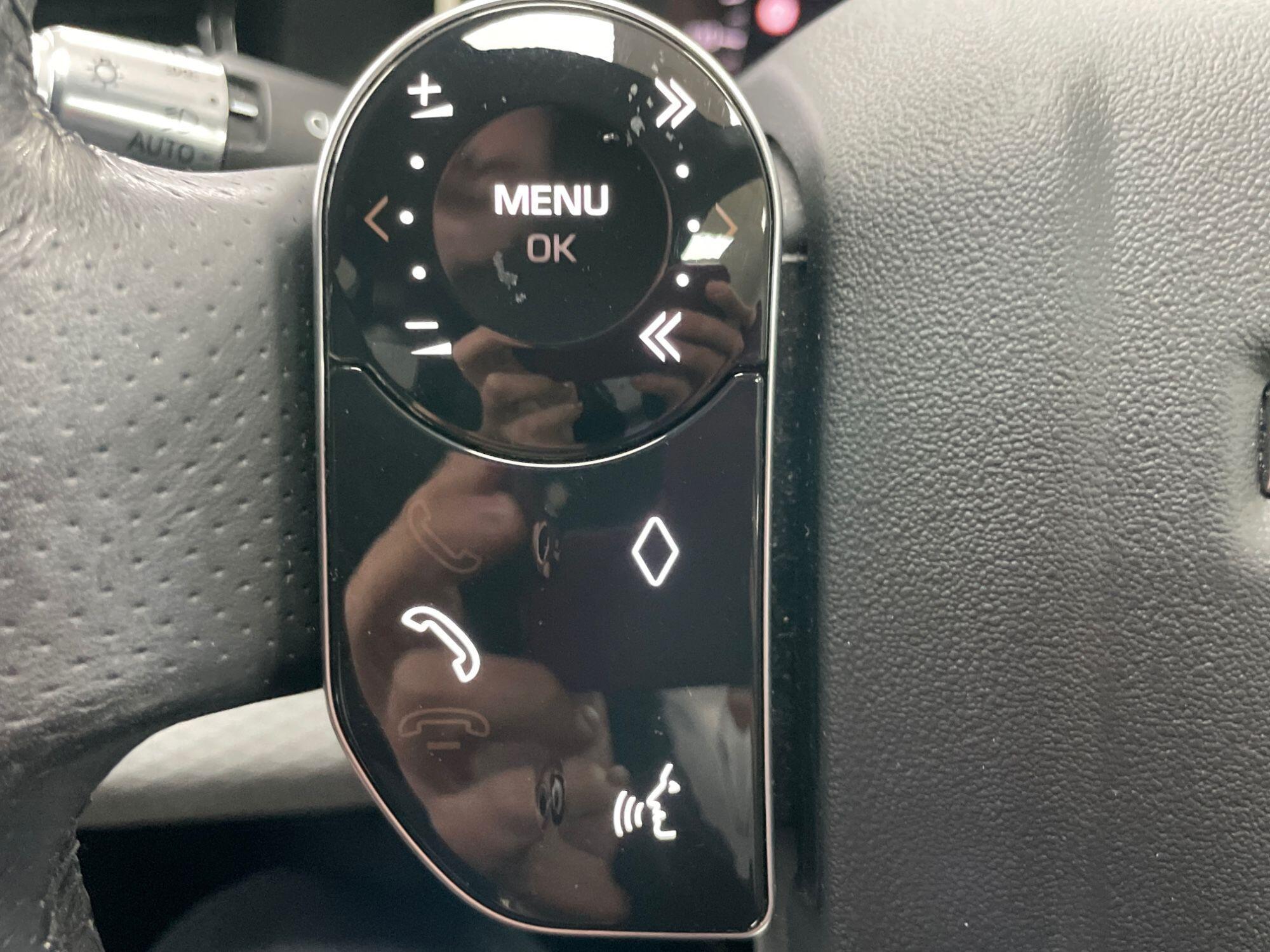 Land Rover Range Rover Evoque - Image 34