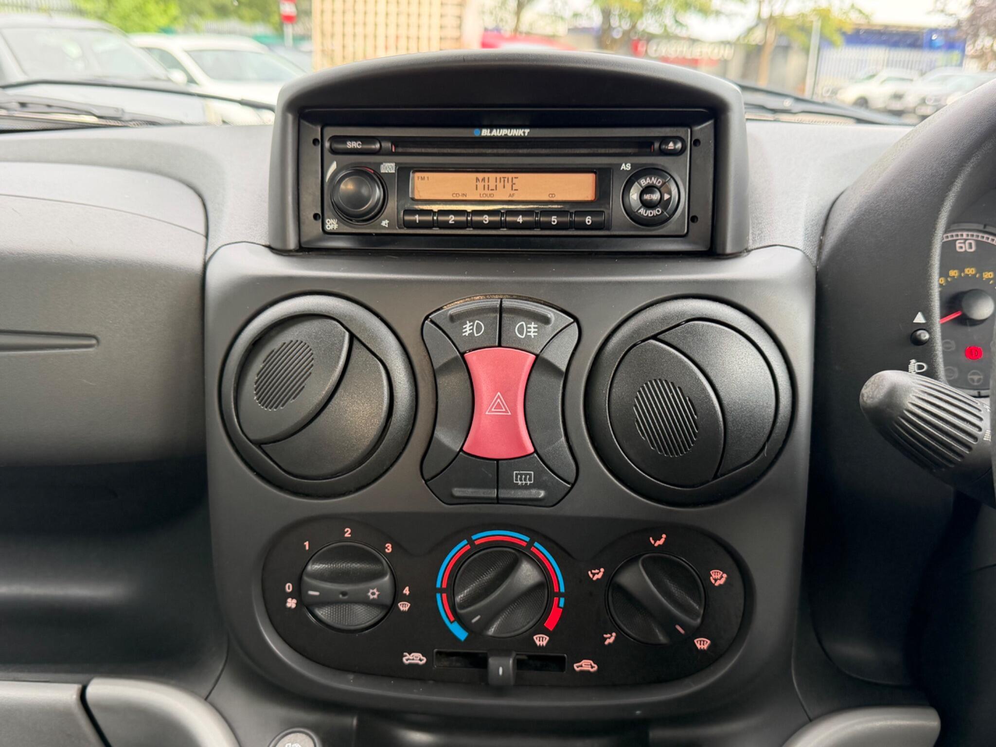 Fiat Doblo - Image 9