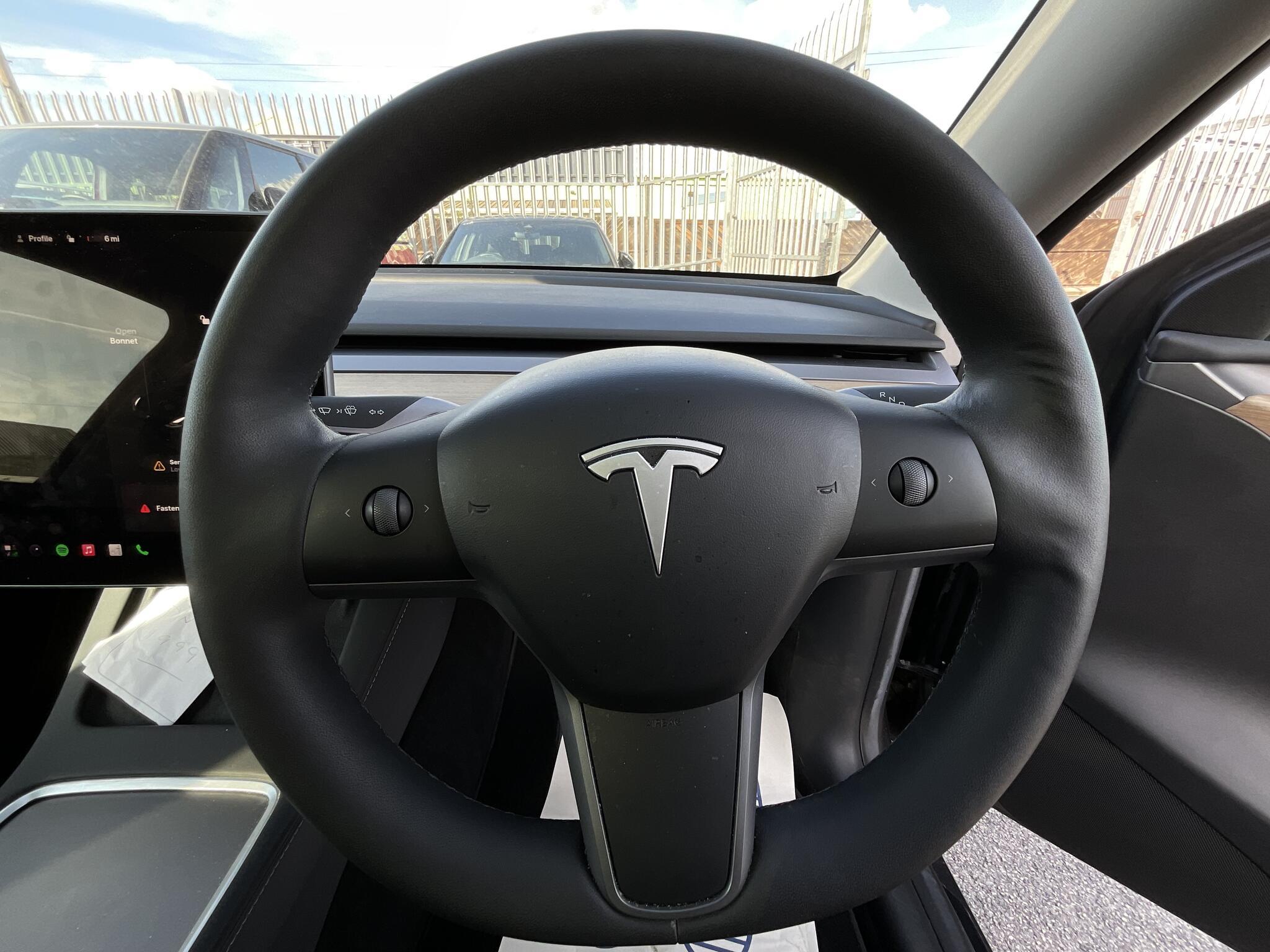 Tesla Model Y - Image 20