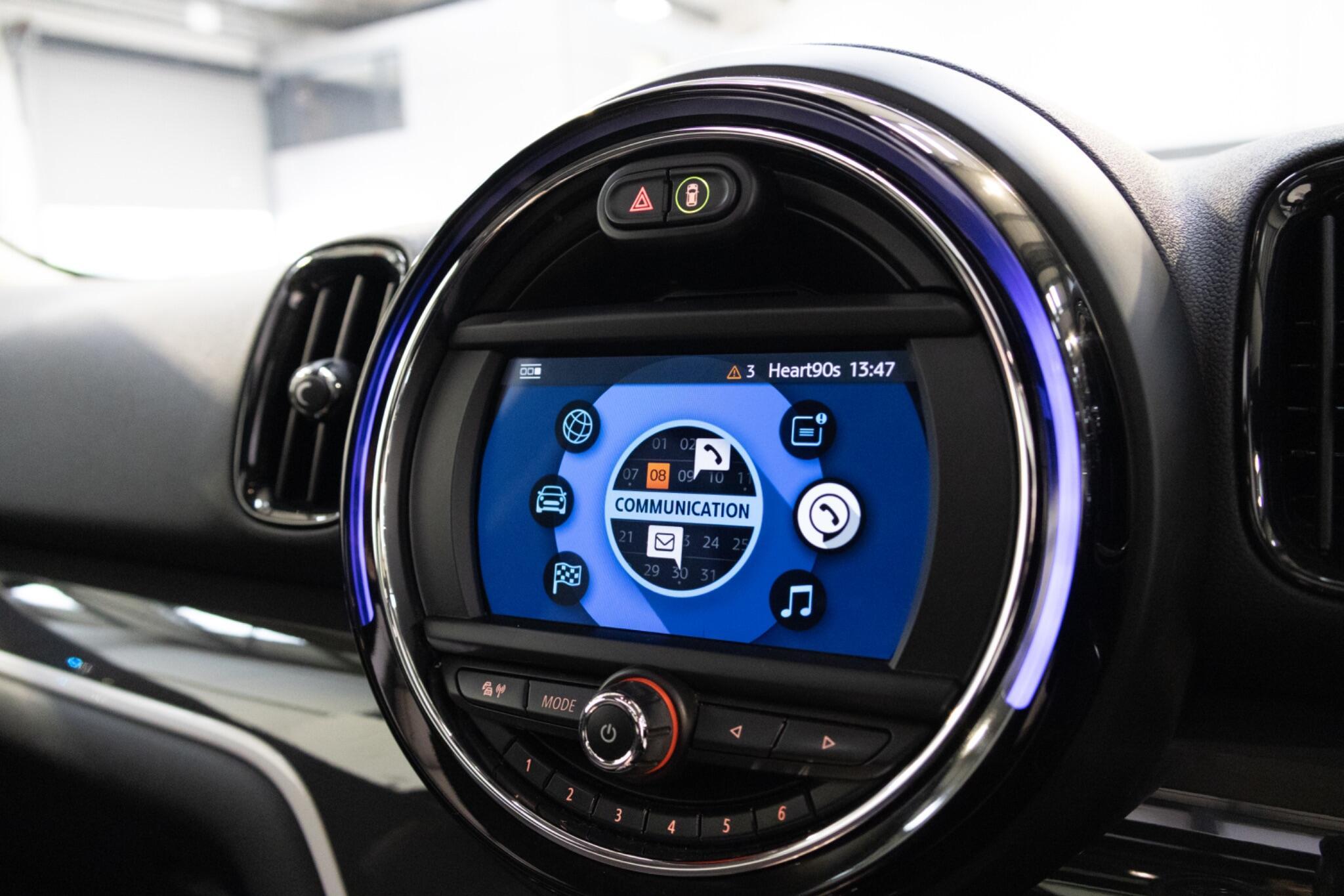 MINI Countryman - Image 19