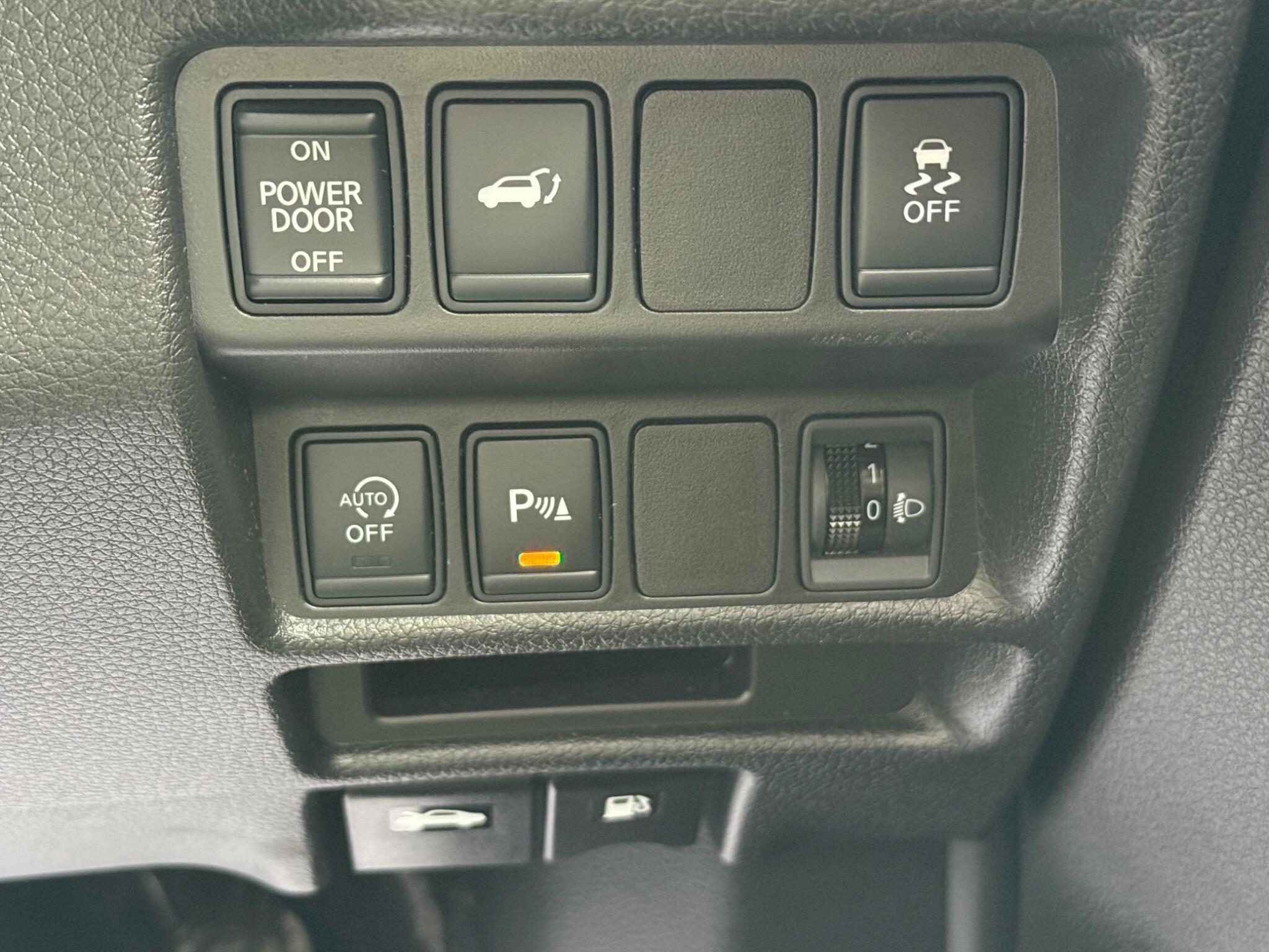 Nissan X-Trail - Image 35