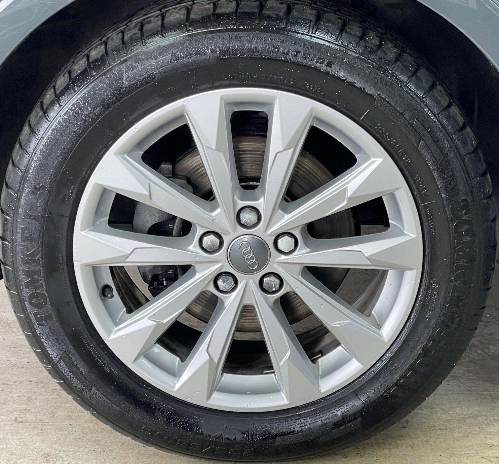 Audi Q3 - Image 15