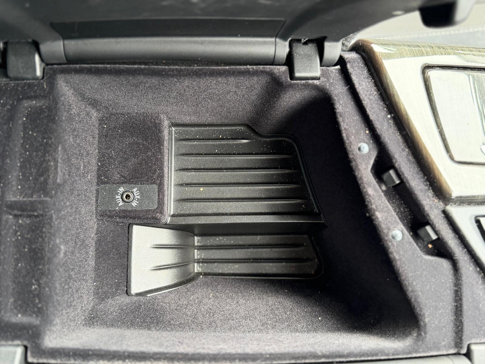 BMW 5 Series - Image 16