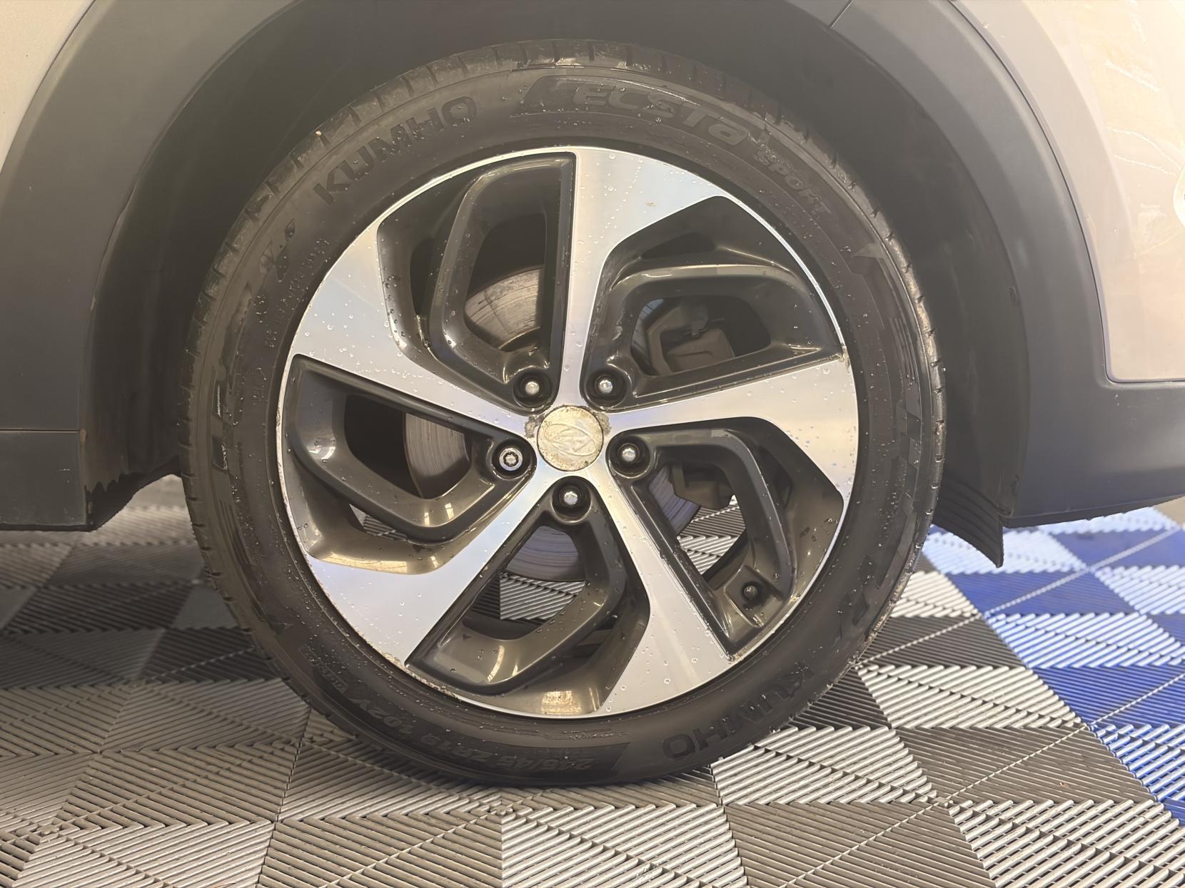 Hyundai Tucson - Image 16