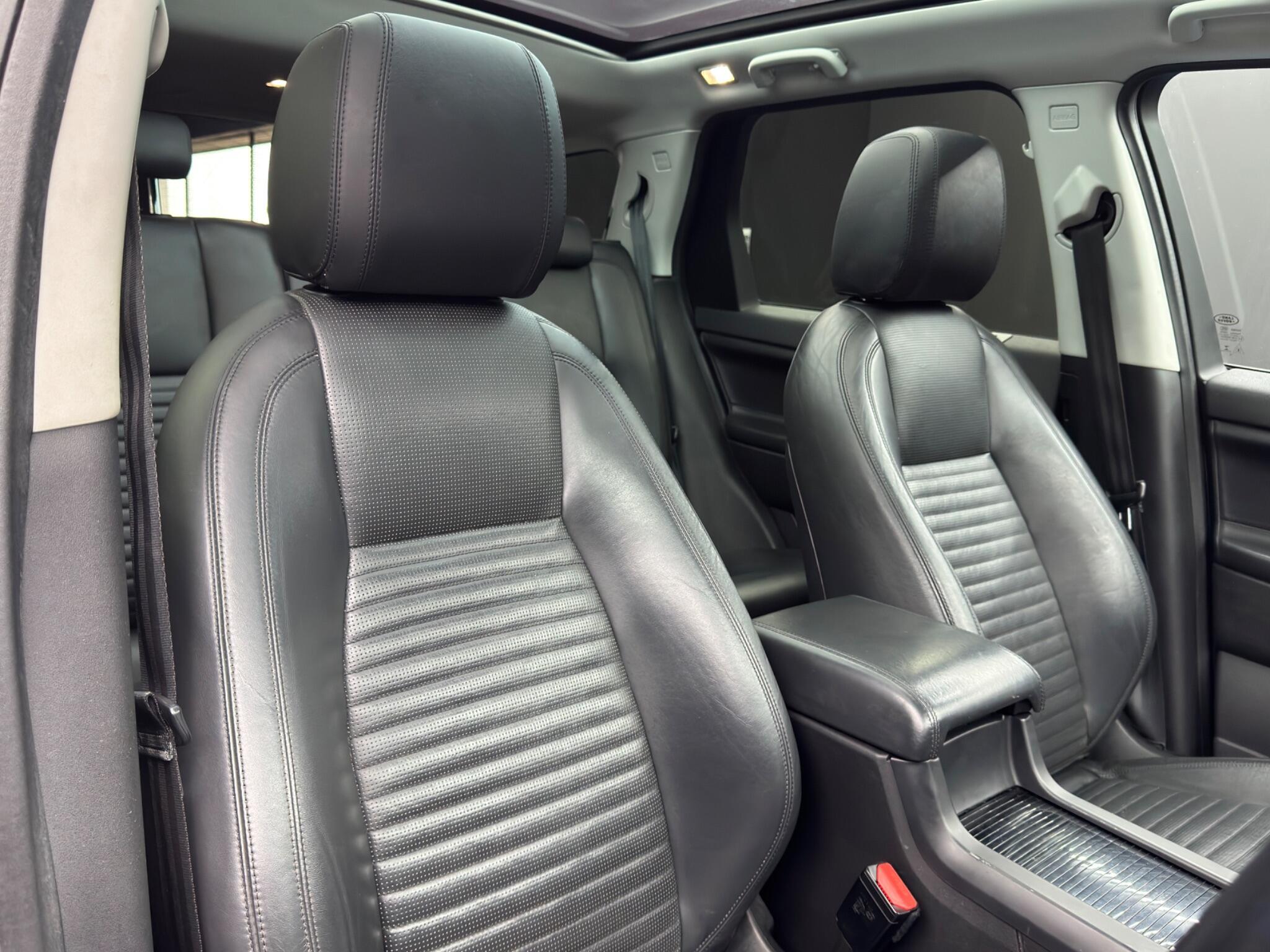 Land Rover DISCOVERY SPORT - Image 12