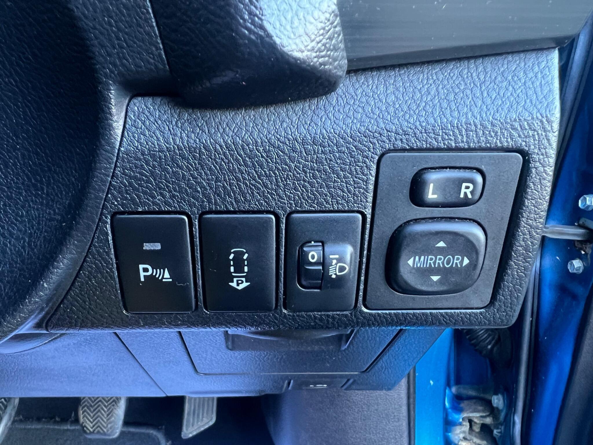 Toyota Auris - Image 22