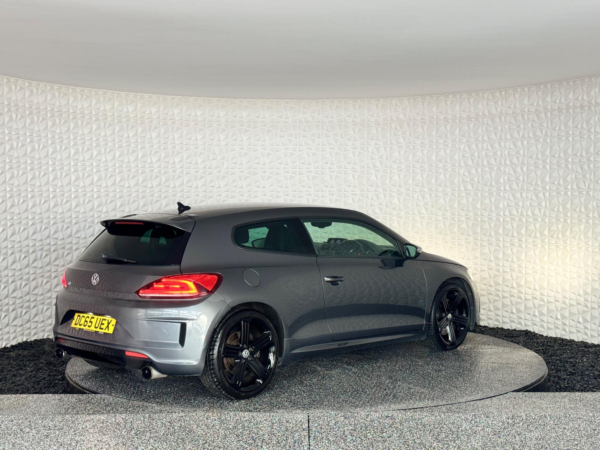 Volkswagen Scirocco - Image 10