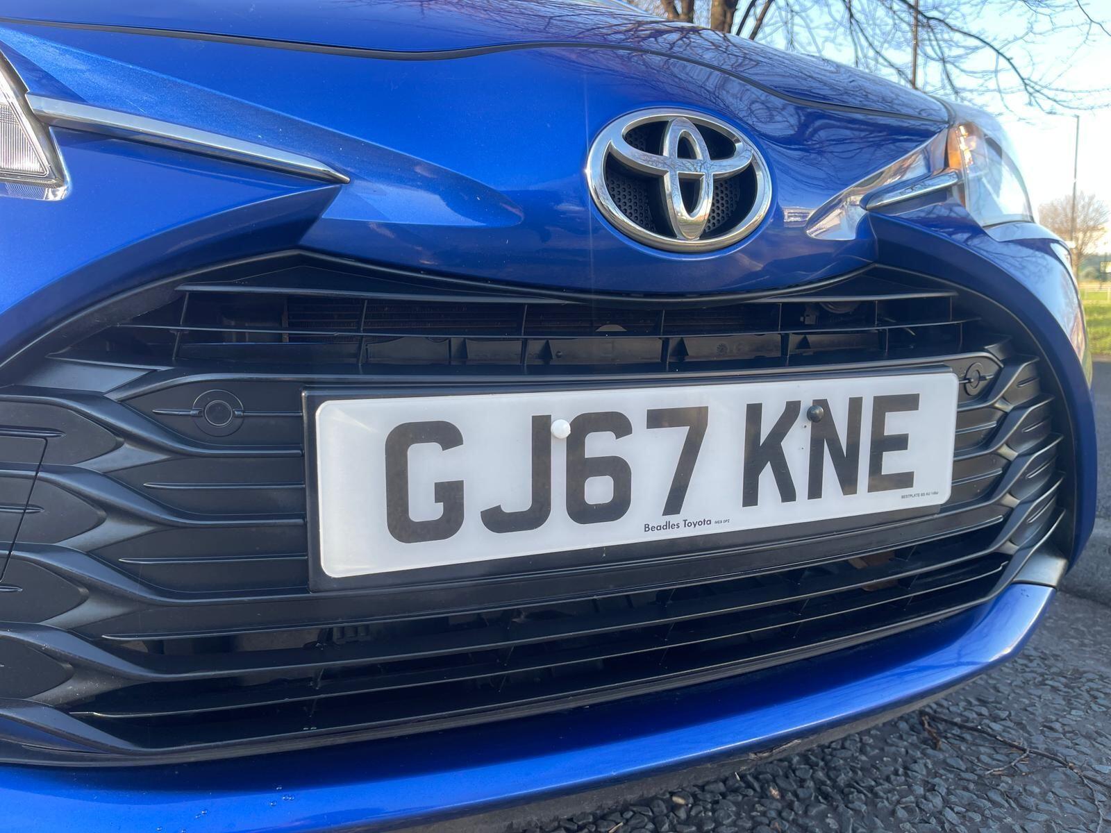 Toyota Yaris - Image 52