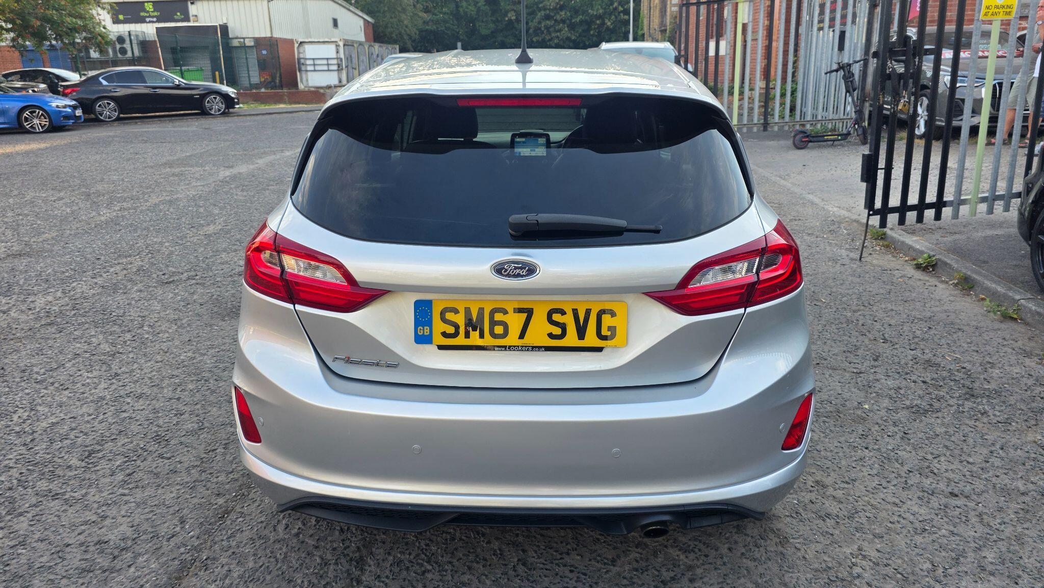 Ford Fiesta - Image 14