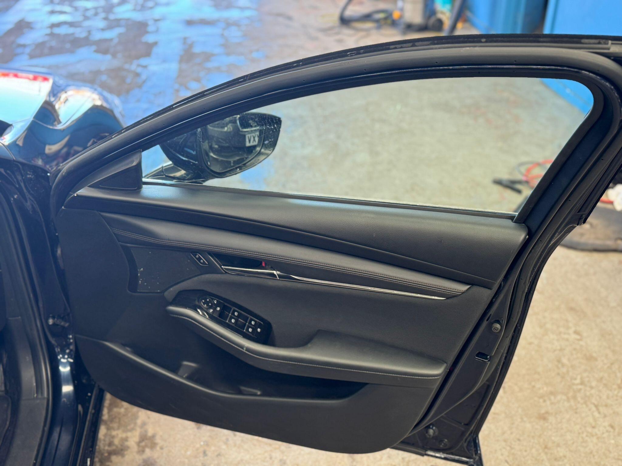 Mazda MAZDA3 - Image 16