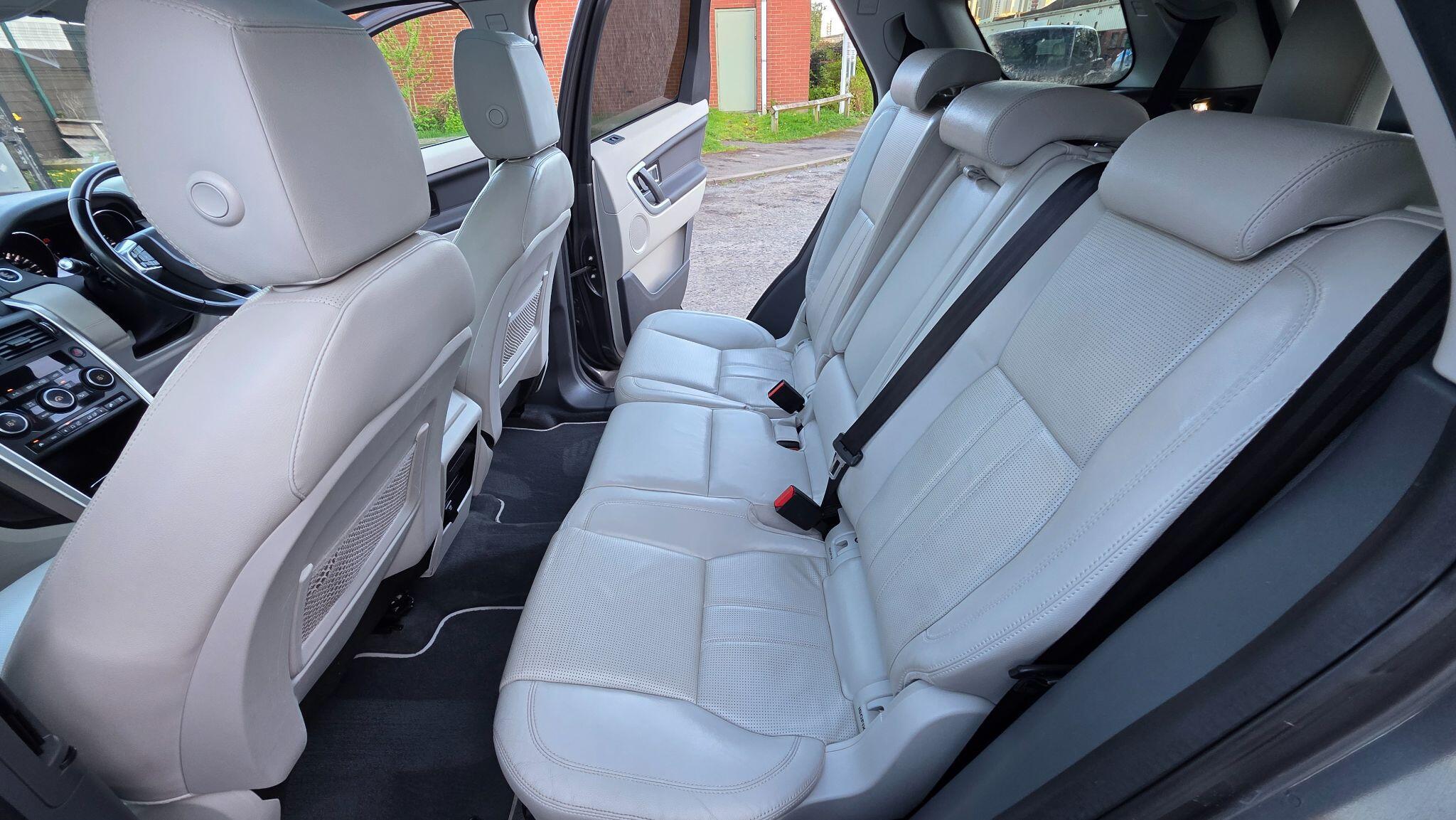 Land Rover DISCOVERY SPORT - Image 44