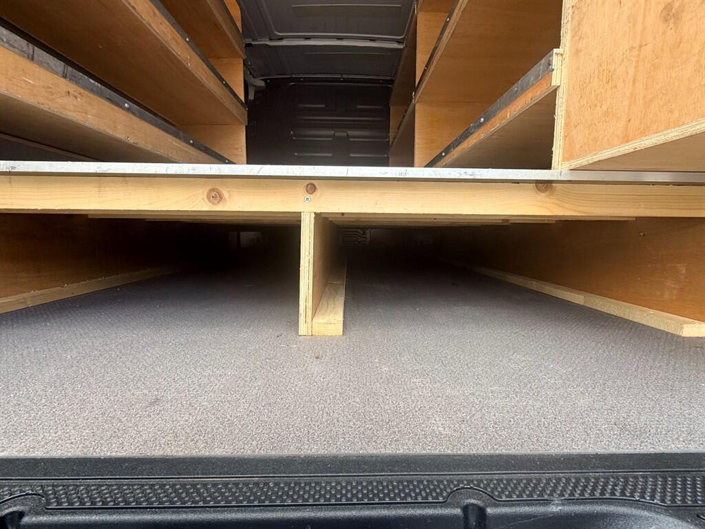 Mercedes Vito - Image 9