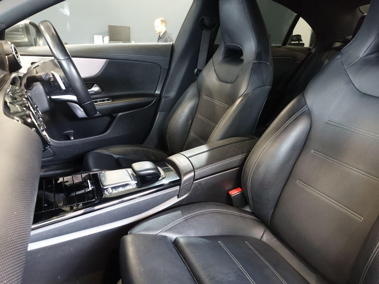 Mercedes-benz CLA - Image 12