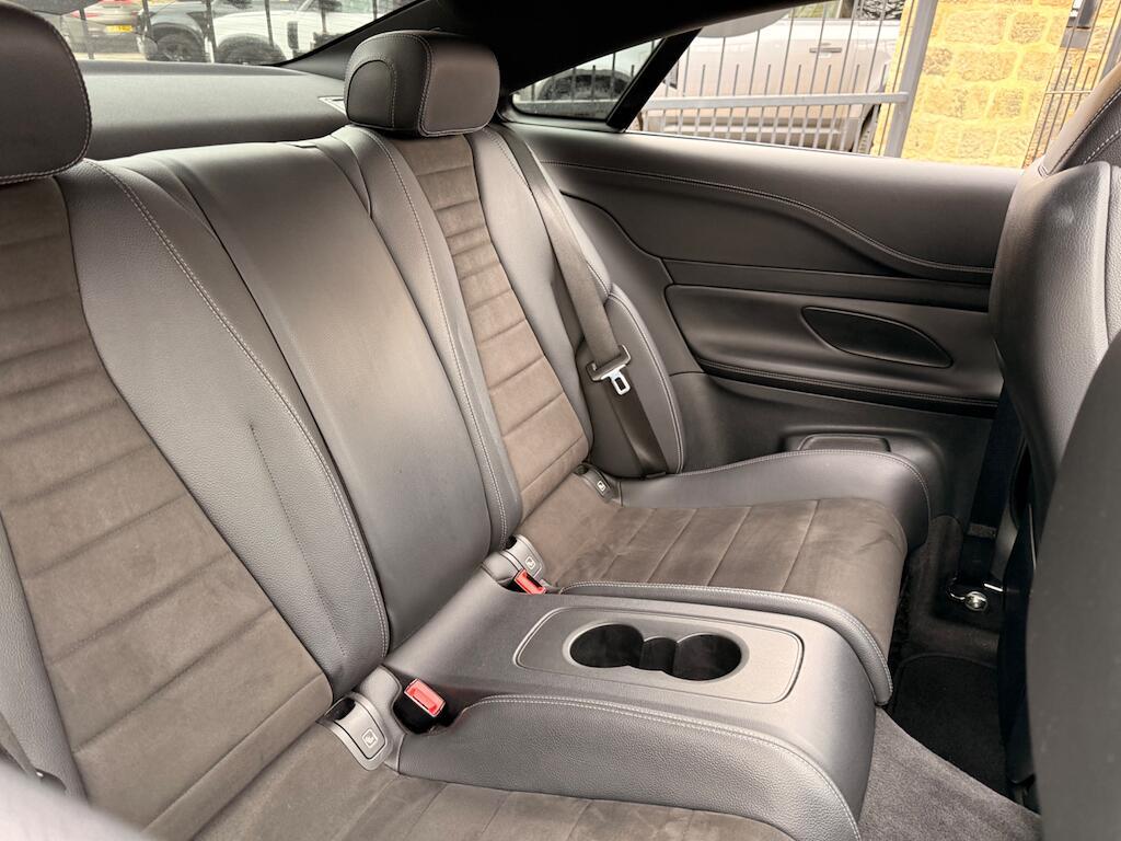 Mercedes E Class - Image 32