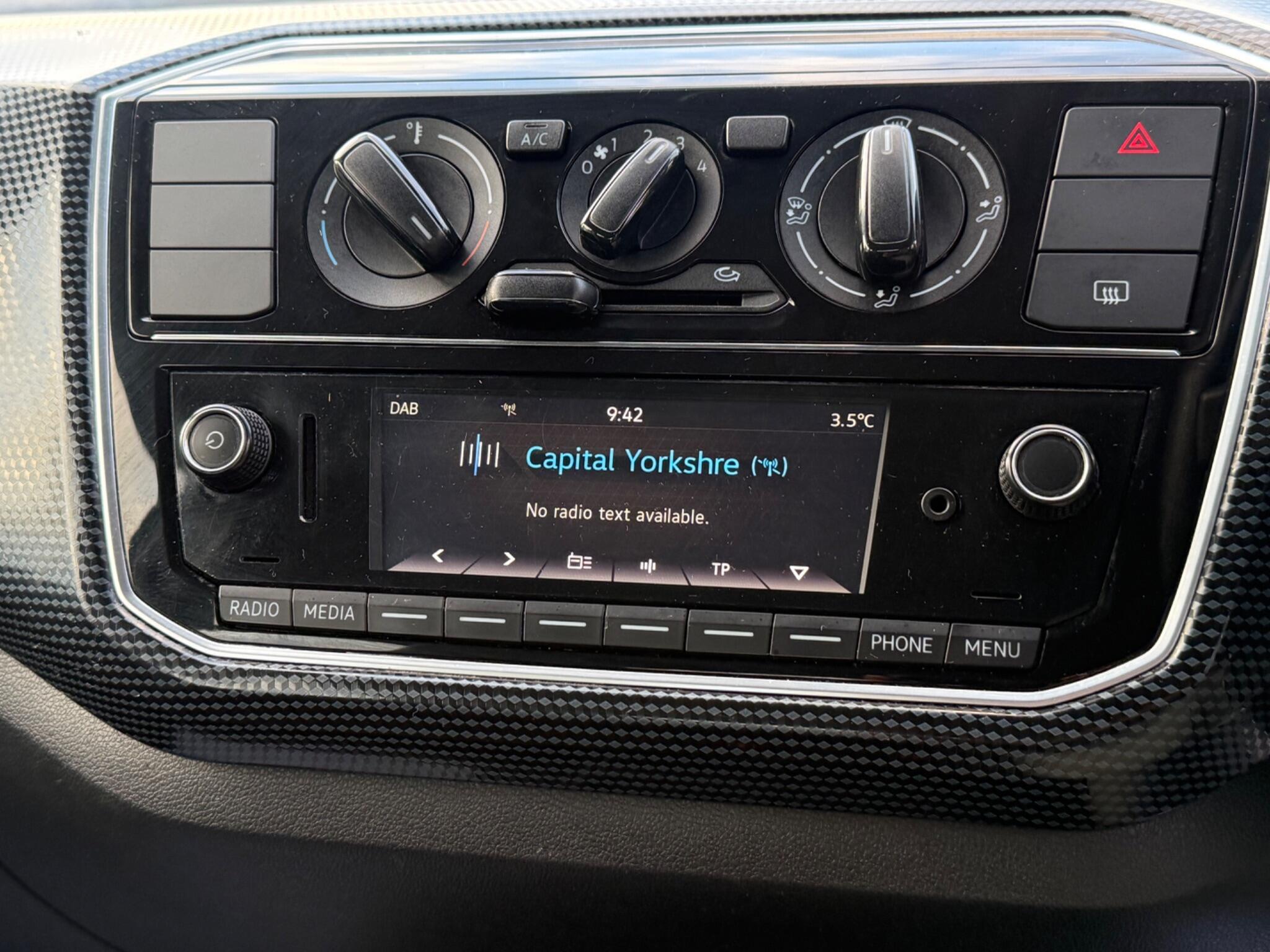 Volkswagen up! - Image 29