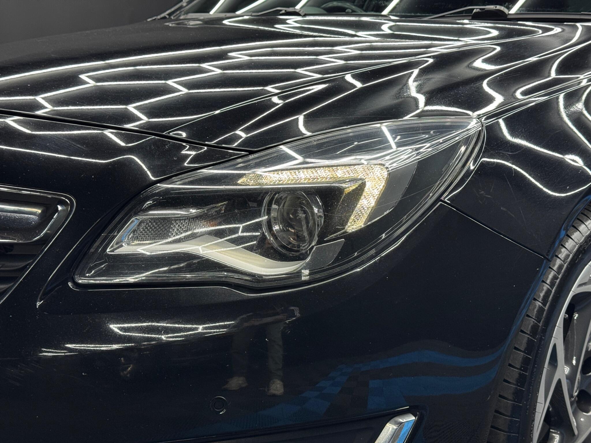 Vauxhall Insignia - Image 40