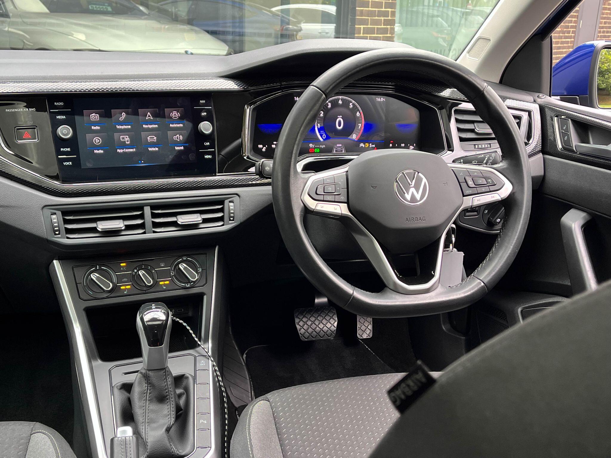 Volkswagen Polo - Image 15