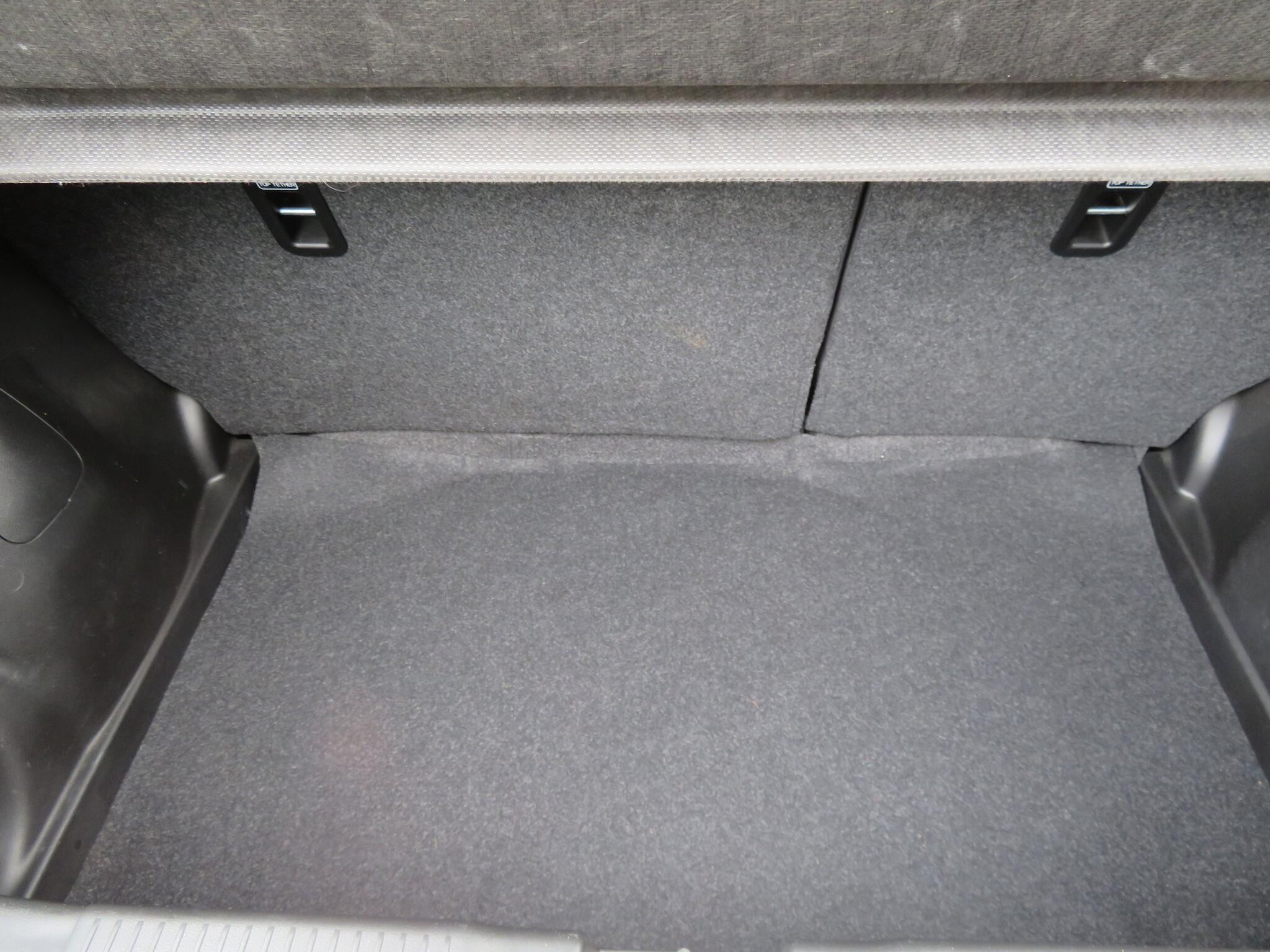 Suzuki Swift - Image 11