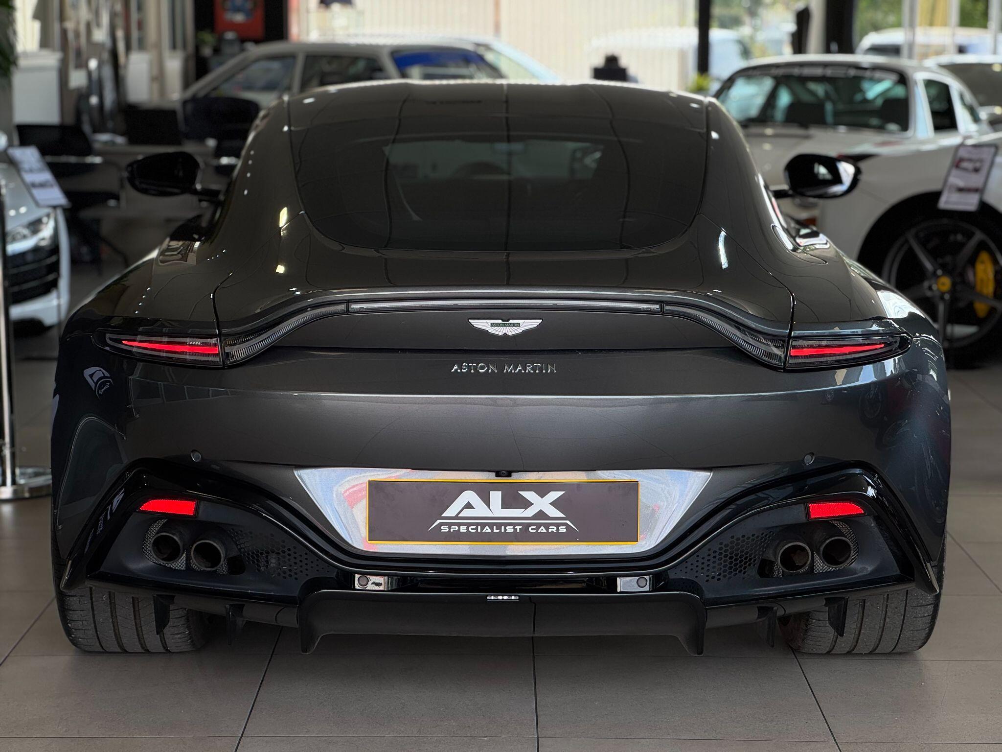 Aston Martin Vantage - Image 17