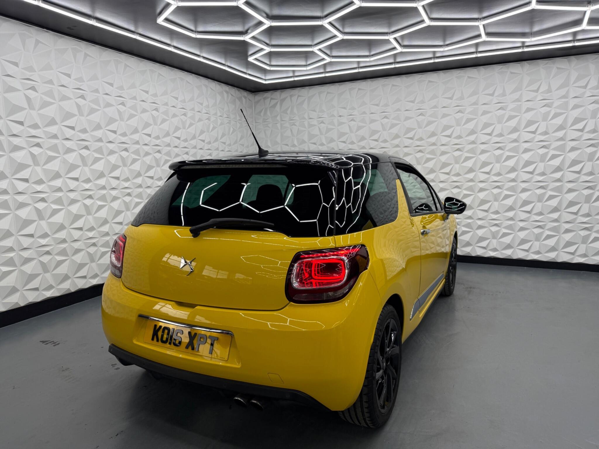 DS AUTOMOBILES DS 3 - Image 13