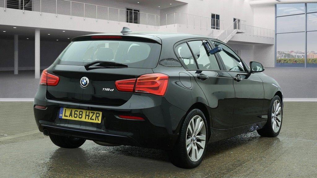 BMW 1 Series - Image 4