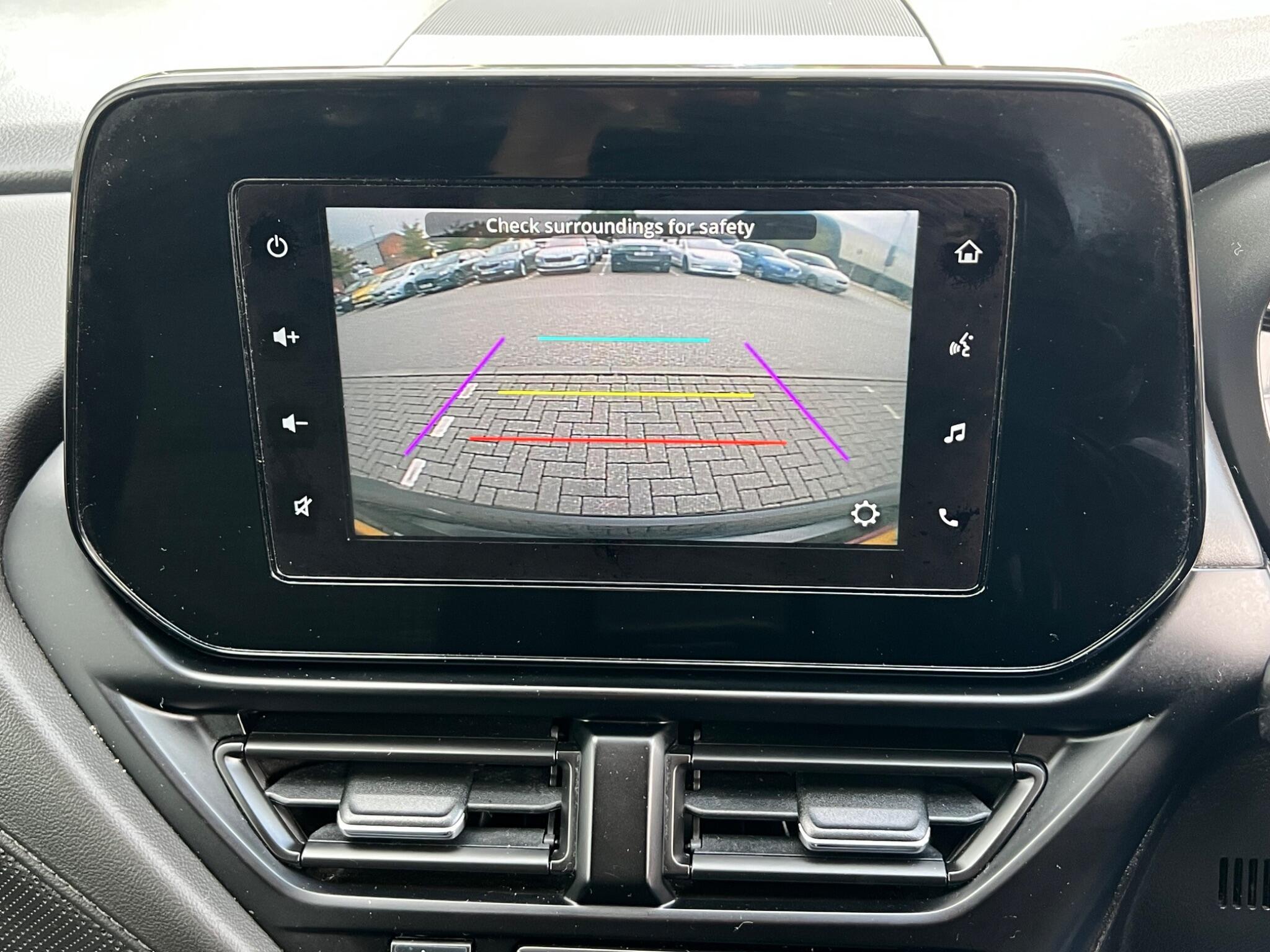 Suzuki S-Cross - Image 18