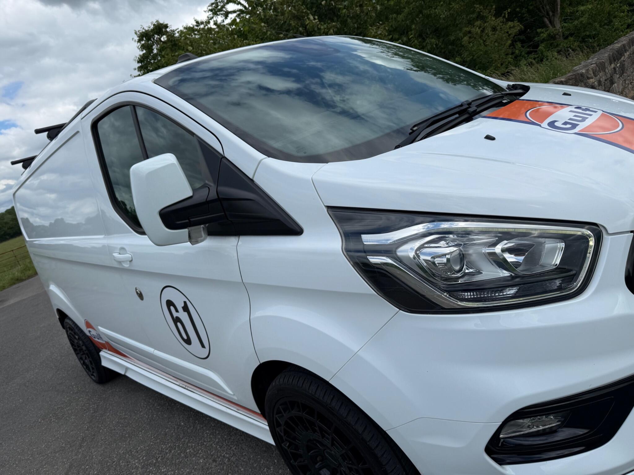 Ford Transit Custom - Image 13